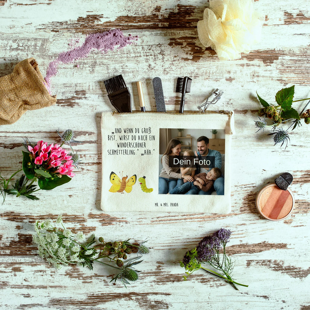 Personalisierte Foto Schminktasche Raupe Schmetterling Schminkbeutel Mit Fotodruck, Schminktasche Geschenk Mit Foto, Schminktasche Stoff Mit Eigenem Foto, Schminktasche Blumen Mit Foto, Schminktasche Klein Mit Foto, Schminktasche Leder Mit Fotodruck, Schminktasche Mit Eigenem Bild, Schminktäschchen Mit Bild, Schminktasche Mit Fächern Und Bild, Schminktasche Mit Foto, Schminktasche Nachhaltig Mit Bild, Schminktasche Mit Reißverschluss Und Foto, Schminktasche Zum Aufhängen Mit Bild, Kosmetiktasche Organizer Mit Foto, Kosmetiktasche Damen Mit Bild, Stifteaufbewahrung Mit Bild, Schminktasche Für Unterwegs Mit Foto, Make-Up Tasche Mit Foto, Reise-Kosmetiktasche Mit Eigenem Motiv, Schminktasche Groß Mit Bild, Schminktasche Tiermotiv Mit Eigenem Bild, Schminktasche Mit Muster Und Foto, Kulturbeutel Damen Mit Foto, Aufbewahrung Für Schminke Mit Foto, Kosmetiktasche Für Handtasche Mit Foto, Schminktasche Für Teenager Mit Bild, Schminktasche Mit Wunschfoto, Personalisierte Schminktasche Mit Foto, Schminktasche Für Mädchen Mit Foto, Kosmetiktasche Zum Mitnehmen Mit Bild, Schminktasche Reise Mit Foto, Kosmetiktasche Mit Foto, Stiftetasche Mit Eigenem Foto, Tiermotive, Gute Laune, lustige Sprüche, Tiere, Erwachsen werden, Aufwachsen, Zitronenfalter, Schönheit, Hütchen, Raupe, Kokon, Hut, Entwicklung, Schmetterling