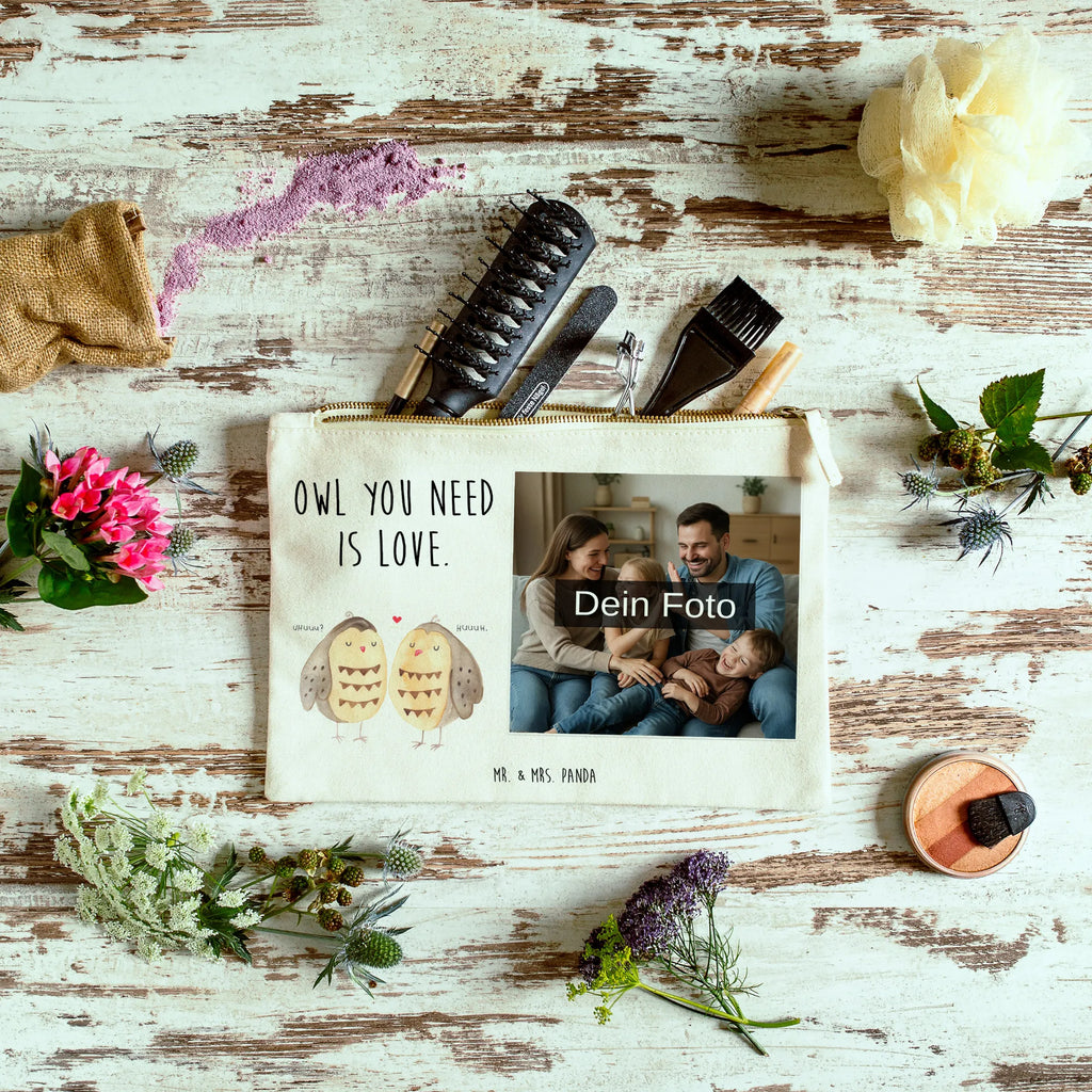 Personalisierte Foto Schminktasche Eulen Liebe Schminktasche Mit Muster Und Foto, Schminktasche Zum Aufhängen Mit Bild, Schminktasche Mit Reißverschluss Und Foto, Schminktasche Mit Eigenem Bild, Stifteaufbewahrung Mit Bild, Kulturbeutel Damen Mit Foto, Schminktasche Geschenk Mit Foto, Schminktasche Für Teenager Mit Bild, Kosmetiktasche Für Handtasche Mit Foto, Stiftetasche Mit Eigenem Foto, Reise-Kosmetiktasche Mit Eigenem Motiv, Kosmetiktasche Organizer Mit Foto, Make-Up Tasche Mit Foto, Schminktasche Mit Wunschfoto, Kosmetiktasche Mit Foto, Schminktasche Blumen Mit Foto, Kosmetiktasche Damen Mit Bild, Schminktasche Leder Mit Fotodruck, Schminktasche Nachhaltig Mit Bild, Schminktasche Tiermotiv Mit Eigenem Bild, Schminktäschchen Mit Bild, Schminkbeutel Mit Fotodruck, Kosmetiktasche Zum Mitnehmen Mit Bild, Schminktasche Reise Mit Foto, Schminktasche Groß Mit Bild, Schminktasche Für Mädchen Mit Foto, Schminktasche Klein Mit Foto, Aufbewahrung Für Schminke Mit Foto, Schminktasche Für Unterwegs Mit Foto, Schminktasche Mit Fächern Und Bild, Schminktasche Mit Foto, Personalisierte Schminktasche Mit Foto, Schminktasche Stoff Mit Eigenem Foto, Eule, Wortspiel lustig, Owl, Liebe Spruch, Eule Deko, Freundin Geschenk, Liebe, Hochzeit Spruch, Freund, All you need is love