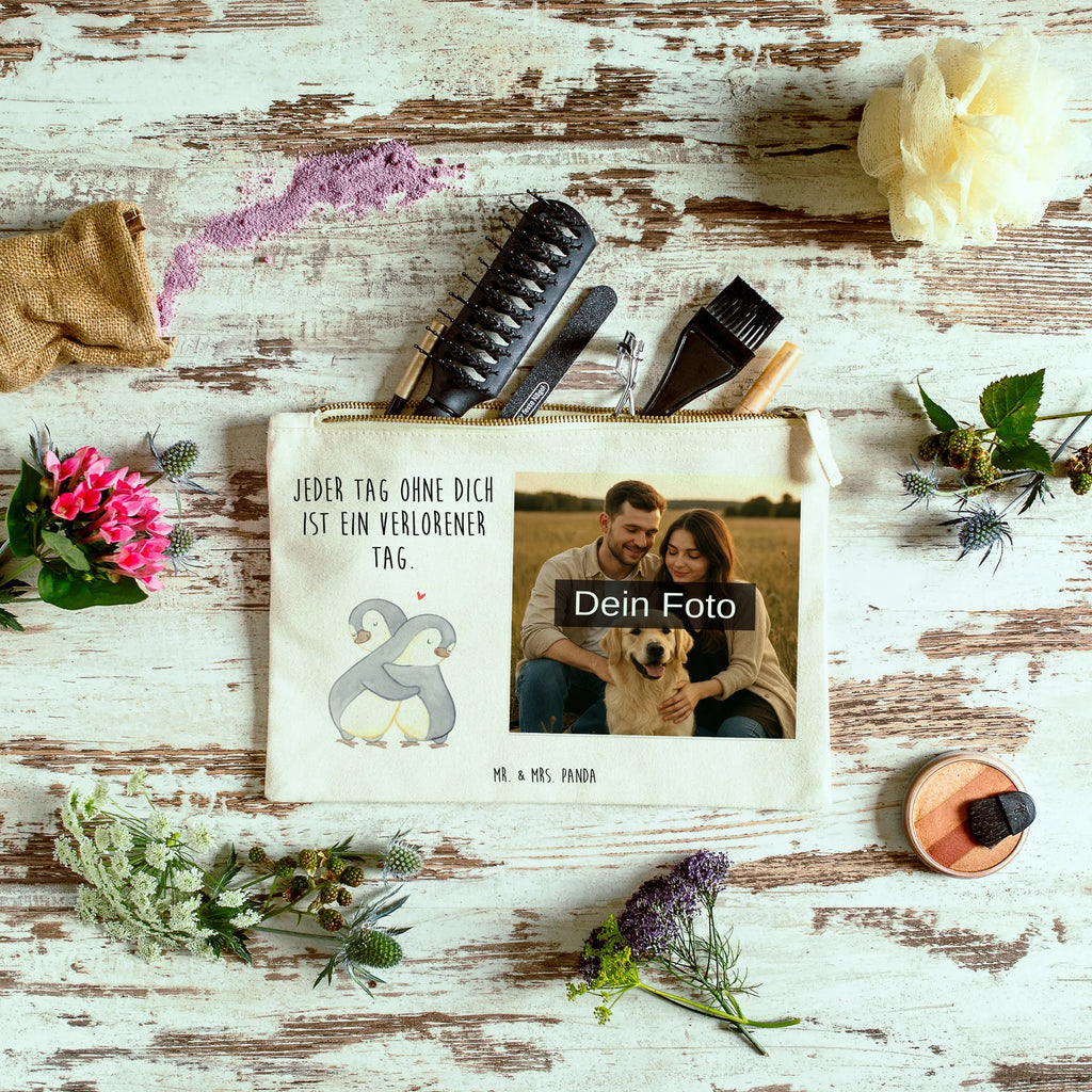 Personalisierte Foto Schminktasche Pinguine Kuscheln Schminktasche Mit Eigenem Bild, Kosmetiktasche Organizer Mit Foto, Aufbewahrung Für Schminke Mit Foto, Schminktasche Reise Mit Foto, Personalisierte Schminktasche Mit Foto, Schminktasche Stoff Mit Eigenem Foto, Schminktasche Zum Aufhängen Mit Bild, Schminktasche Klein Mit Foto, Reise-Kosmetiktasche Mit Eigenem Motiv, Kosmetiktasche Für Handtasche Mit Foto, Schminktasche Für Teenager Mit Bild, Schminktasche Mit Muster Und Foto, Schminktasche Mit Fächern Und Bild, Schminktasche Mit Wunschfoto, Schminktasche Groß Mit Bild, Schminktasche Tiermotiv Mit Eigenem Bild, Schminktasche Leder Mit Fotodruck, Schminkbeutel Mit Fotodruck, Schminktasche Mit Foto, Stiftetasche Mit Eigenem Foto, Schminktasche Nachhaltig Mit Bild, Schminktäschchen Mit Bild, Stifteaufbewahrung Mit Bild, Schminktasche Für Mädchen Mit Foto, Make-Up Tasche Mit Foto, Schminktasche Mit Reißverschluss Und Foto, Schminktasche Geschenk Mit Foto, Kulturbeutel Damen Mit Foto, Kosmetiktasche Damen Mit Bild, Schminktasche Blumen Mit Foto, Schminktasche Für Unterwegs Mit Foto, Kosmetiktasche Zum Mitnehmen Mit Bild, Kosmetiktasche Mit Foto, Liebe, Partner, Freund, Freundin, Ehemann, Ehefrau, Heiraten, Verlobung, Heiratsantrag, Liebesgeschenk, Jahrestag, Hocheitstag, Mitbringsel, Liebesbeweis, Valentinstag, für Männer, für Ehemann, Geschenk für Partner, Geschenk für Freundin, Hochzeitstag, Geschenk für Frauen