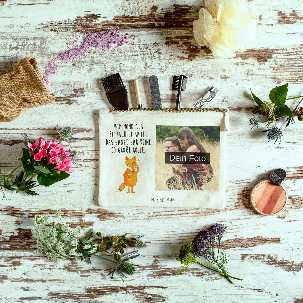 Personalisierte Foto Schminktasche Fuchs Lord Schminktasche Nachhaltig Mit Bild, Kosmetiktasche Zum Mitnehmen Mit Bild, Kosmetiktasche Mit Foto, Personalisierte Schminktasche Mit Foto, Stiftetasche Mit Eigenem Foto, Stifteaufbewahrung Mit Bild, Schminkbeutel Mit Fotodruck, Schminktasche Mit Reißverschluss Und Foto, Schminktasche Mit Muster Und Foto, Kosmetiktasche Organizer Mit Foto, Schminktasche Für Mädchen Mit Foto, Schminktasche Leder Mit Fotodruck, Schminktasche Reise Mit Foto, Schminktasche Für Teenager Mit Bild, Reise-Kosmetiktasche Mit Eigenem Motiv, Schminktasche Tiermotiv Mit Eigenem Bild, Make-Up Tasche Mit Foto, Kulturbeutel Damen Mit Foto, Schminktasche Blumen Mit Foto, Kosmetiktasche Für Handtasche Mit Foto, Schminktasche Klein Mit Foto, Schminktasche Mit Eigenem Bild, Schminktäschchen Mit Bild, Schminktasche Stoff Mit Eigenem Foto, Schminktasche Mit Wunschfoto, Kosmetiktasche Damen Mit Bild, Schminktasche Zum Aufhängen Mit Bild, Schminktasche Groß Mit Bild, Schminktasche Mit Foto, Schminktasche Für Unterwegs Mit Foto, Aufbewahrung Für Schminke Mit Foto, Schminktasche Mit Fächern Und Bild, Schminktasche Geschenk Mit Foto, Fuchs, Problemlösung, tröstende Worte, Füchse, Liebeskummer Geschenk, Spruch lustig, Motivation Spruch