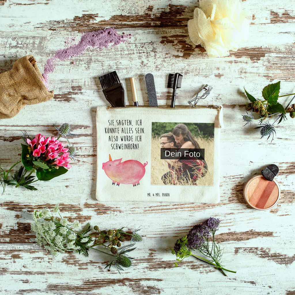 Personalisierte Foto Schminktasche Einhorn Schwein Schminktasche Mit Fächern Und Bild, Stiftetasche Mit Eigenem Foto, Reise-Kosmetiktasche Mit Eigenem Motiv, Kosmetiktasche Für Handtasche Mit Foto, Schminktasche Mit Wunschfoto, Personalisierte Schminktasche Mit Foto, Schminktasche Blumen Mit Foto, Schminktäschchen Mit Bild, Kosmetiktasche Zum Mitnehmen Mit Bild, Schminktasche Groß Mit Bild, Schminktasche Stoff Mit Eigenem Foto, Make-Up Tasche Mit Foto, Schminktasche Mit Foto, Schminktasche Für Teenager Mit Bild, Kosmetiktasche Damen Mit Bild, Schminktasche Mit Reißverschluss Und Foto, Schminktasche Leder Mit Fotodruck, Schminktasche Nachhaltig Mit Bild, Schminktasche Mit Eigenem Bild, Aufbewahrung Für Schminke Mit Foto, Kosmetiktasche Mit Foto, Schminktasche Mit Muster Und Foto, Schminktasche Für Unterwegs Mit Foto, Schminktasche Zum Aufhängen Mit Bild, Stifteaufbewahrung Mit Bild, Kulturbeutel Damen Mit Foto, Schminktasche Klein Mit Foto, Schminktasche Für Mädchen Mit Foto, Kosmetiktasche Organizer Mit Foto, Schminkbeutel Mit Fotodruck, Schminktasche Reise Mit Foto, Schminktasche Tiermotiv Mit Eigenem Bild, Schminktasche Geschenk Mit Foto, Einhorn, Einhörner, Einhorn Deko, Unicorn, witzig. lustig, englisch, Schweinhorn, Piggy, Spruch, Bauer, Pig, Spaß, english, Party, Schwein, geschenk, funny