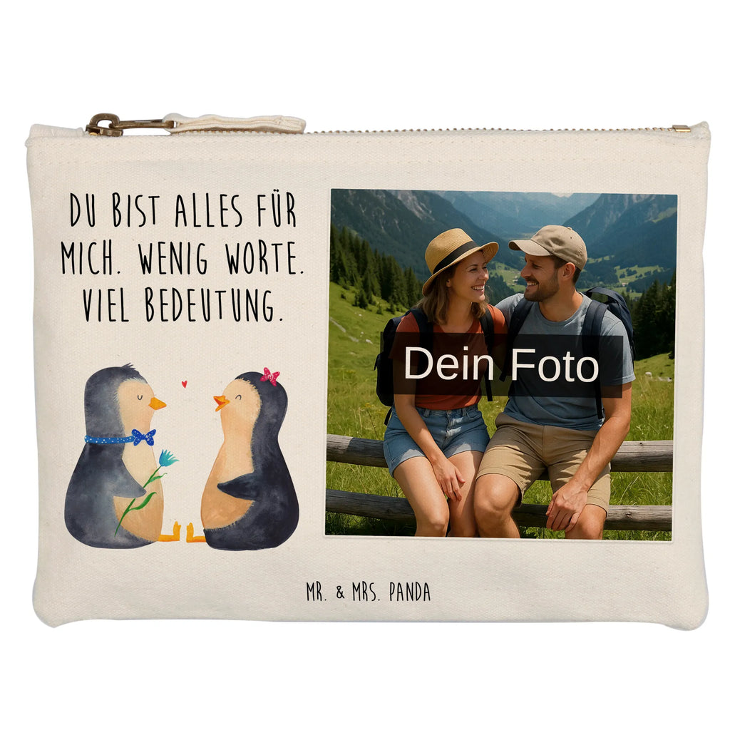 Personalisierte Foto Schminktasche Pinguin Pärchen Reise-Kosmetiktasche Mit Eigenem Motiv, Schminktasche Für Unterwegs Mit Foto, Kosmetiktasche Organizer Mit Foto, Schminktasche Zum Aufhängen Mit Bild, Schminktäschchen Mit Bild, Schminktasche Mit Foto, Schminktasche Nachhaltig Mit Bild, Schminktasche Groß Mit Bild, Schminkbeutel Mit Fotodruck, Schminktasche Reise Mit Foto, Schminktasche Mit Fächern Und Bild, Schminktasche Mit Eigenem Bild, Stifteaufbewahrung Mit Bild, Stiftetasche Mit Eigenem Foto, Schminktasche Für Mädchen Mit Foto, Schminktasche Klein Mit Foto, Personalisierte Schminktasche Mit Foto, Schminktasche Stoff Mit Eigenem Foto, Kosmetiktasche Mit Foto, Schminktasche Leder Mit Fotodruck, Schminktasche Mit Wunschfoto, Make-Up Tasche Mit Foto, Aufbewahrung Für Schminke Mit Foto, Kosmetiktasche Damen Mit Bild, Kosmetiktasche Für Handtasche Mit Foto, Schminktasche Für Teenager Mit Bild, Schminktasche Tiermotiv Mit Eigenem Bild, Schminktasche Geschenk Mit Foto, Kulturbeutel Damen Mit Foto, Schminktasche Blumen Mit Foto, Kosmetiktasche Zum Mitnehmen Mit Bild, Schminktasche Mit Muster Und Foto, Schminktasche Mit Reißverschluss Und Foto, Pinguin, Hochzeitsgeschenk, Liebespaar, Verlobung, Liebesbeweis, Pinguine, Traumpaar, Hochzeit, Liebe, große Liebe, Hochzeitstag, Jahrestag, Liebesgeschenk