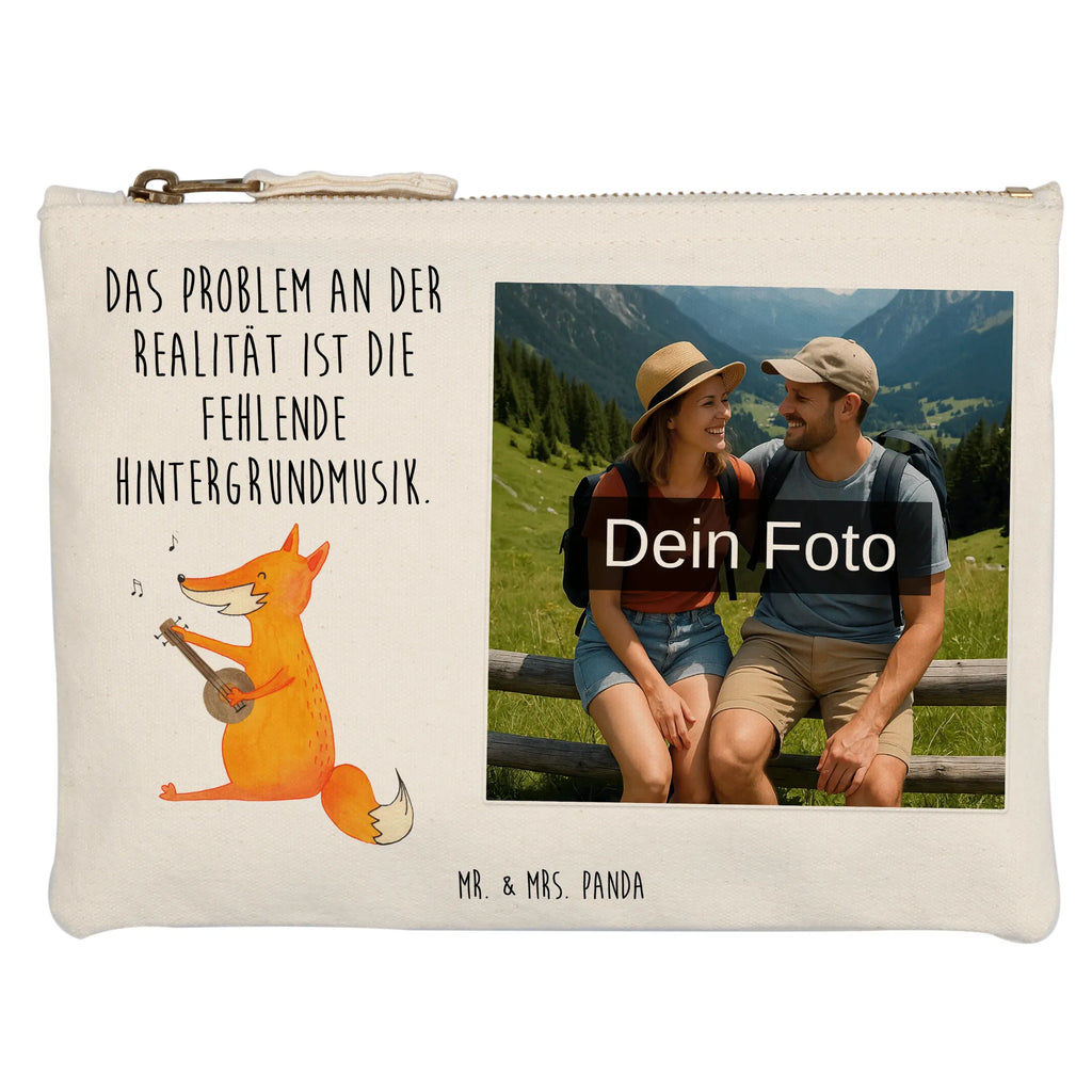 Personalisierte Foto Schminktasche Fuchs Gitarre Schminktasche Nachhaltig Mit Bild, Stifteaufbewahrung Mit Bild, Schminktasche Mit Wunschfoto, Kosmetiktasche Organizer Mit Foto, Schminkbeutel Mit Fotodruck, Schminktasche Mit Eigenem Bild, Make-Up Tasche Mit Foto, Schminktasche Für Mädchen Mit Foto, Schminktasche Groß Mit Bild, Schminktasche Blumen Mit Foto, Schminktasche Leder Mit Fotodruck, Kosmetiktasche Für Handtasche Mit Foto, Kosmetiktasche Damen Mit Bild, Schminktasche Reise Mit Foto, Schminktäschchen Mit Bild, Schminktasche Stoff Mit Eigenem Foto, Schminktasche Für Unterwegs Mit Foto, Kosmetiktasche Zum Mitnehmen Mit Bild, Reise-Kosmetiktasche Mit Eigenem Motiv, Schminktasche Für Teenager Mit Bild, Aufbewahrung Für Schminke Mit Foto, Stiftetasche Mit Eigenem Foto, Kulturbeutel Damen Mit Foto, Schminktasche Mit Muster Und Foto, Schminktasche Mit Foto, Kosmetiktasche Mit Foto, Schminktasche Mit Reißverschluss Und Foto, Personalisierte Schminktasche Mit Foto, Schminktasche Tiermotiv Mit Eigenem Bild, Schminktasche Klein Mit Foto, Schminktasche Zum Aufhängen Mit Bild, Schminktasche Mit Fächern Und Bild, Schminktasche Geschenk Mit Foto, Fuchs, Sänger, Füchse, Sängerin, Geschenk Musiker, Musik Spruch, Musikerin, Gitarre
