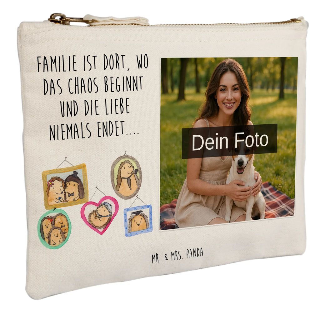 Personalisierte Foto Schminktasche Igel Familie Schminktasche Reise Mit Foto, Schminktasche Mit Muster Und Foto, Schminktasche Für Mädchen Mit Foto, Schminktasche Stoff Mit Eigenem Foto, Schminktasche Tiermotiv Mit Eigenem Bild, Make-Up Tasche Mit Foto, Kosmetiktasche Damen Mit Bild, Reise-Kosmetiktasche Mit Eigenem Motiv, Schminkbeutel Mit Fotodruck, Kosmetiktasche Für Handtasche Mit Foto, Schminktäschchen Mit Bild, Schminktasche Klein Mit Foto, Kosmetiktasche Mit Foto, Personalisierte Schminktasche Mit Foto, Schminktasche Leder Mit Fotodruck, Schminktasche Nachhaltig Mit Bild, Schminktasche Mit Wunschfoto, Schminktasche Für Teenager Mit Bild, Schminktasche Geschenk Mit Foto, Kulturbeutel Damen Mit Foto, Schminktasche Mit Fächern Und Bild, Schminktasche Mit Eigenem Bild, Schminktasche Zum Aufhängen Mit Bild, Aufbewahrung Für Schminke Mit Foto, Stiftetasche Mit Eigenem Foto, Schminktasche Mit Reißverschluss Und Foto, Stifteaufbewahrung Mit Bild, Schminktasche Mit Foto, Kosmetiktasche Zum Mitnehmen Mit Bild, Kosmetiktasche Organizer Mit Foto, Schminktasche Für Unterwegs Mit Foto, Schminktasche Blumen Mit Foto, Schminktasche Groß Mit Bild, Familie, Vatertag, Muttertag, Bruder, Schwester, Mama, Papa, Oma, Opa, Igel, Zusammenhalt, Liebe, Glück, Bilder
