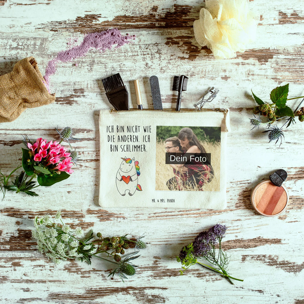 Personalisierte Foto Schminktasche Einhorn Herz Schminktasche Blumen Mit Foto, Schminktasche Mit Muster Und Foto, Kulturbeutel Damen Mit Foto, Schminktasche Tiermotiv Mit Eigenem Bild, Kosmetiktasche Zum Mitnehmen Mit Bild, Stifteaufbewahrung Mit Bild, Kosmetiktasche Damen Mit Bild, Personalisierte Schminktasche Mit Foto, Schminktasche Groß Mit Bild, Schminktasche Für Teenager Mit Bild, Reise-Kosmetiktasche Mit Eigenem Motiv, Kosmetiktasche Organizer Mit Foto, Schminktasche Mit Eigenem Bild, Schminktäschchen Mit Bild, Schminktasche Für Mädchen Mit Foto, Kosmetiktasche Für Handtasche Mit Foto, Schminktasche Reise Mit Foto, Schminktasche Geschenk Mit Foto, Kosmetiktasche Mit Foto, Schminktasche Klein Mit Foto, Aufbewahrung Für Schminke Mit Foto, Schminktasche Stoff Mit Eigenem Foto, Schminktasche Mit Foto, Schminktasche Leder Mit Fotodruck, Make-Up Tasche Mit Foto, Schminktasche Mit Reißverschluss Und Foto, Schminktasche Für Unterwegs Mit Foto, Schminkbeutel Mit Fotodruck, Stiftetasche Mit Eigenem Foto, Schminktasche Mit Wunschfoto, Schminktasche Nachhaltig Mit Bild, Schminktasche Zum Aufhängen Mit Bild, Schminktasche Mit Fächern Und Bild, Einhorn, Einhörner, Einhorn Deko, Unicorn, witzig, Freundin, anders, lustig, Herz, bunt, schlimm, böse