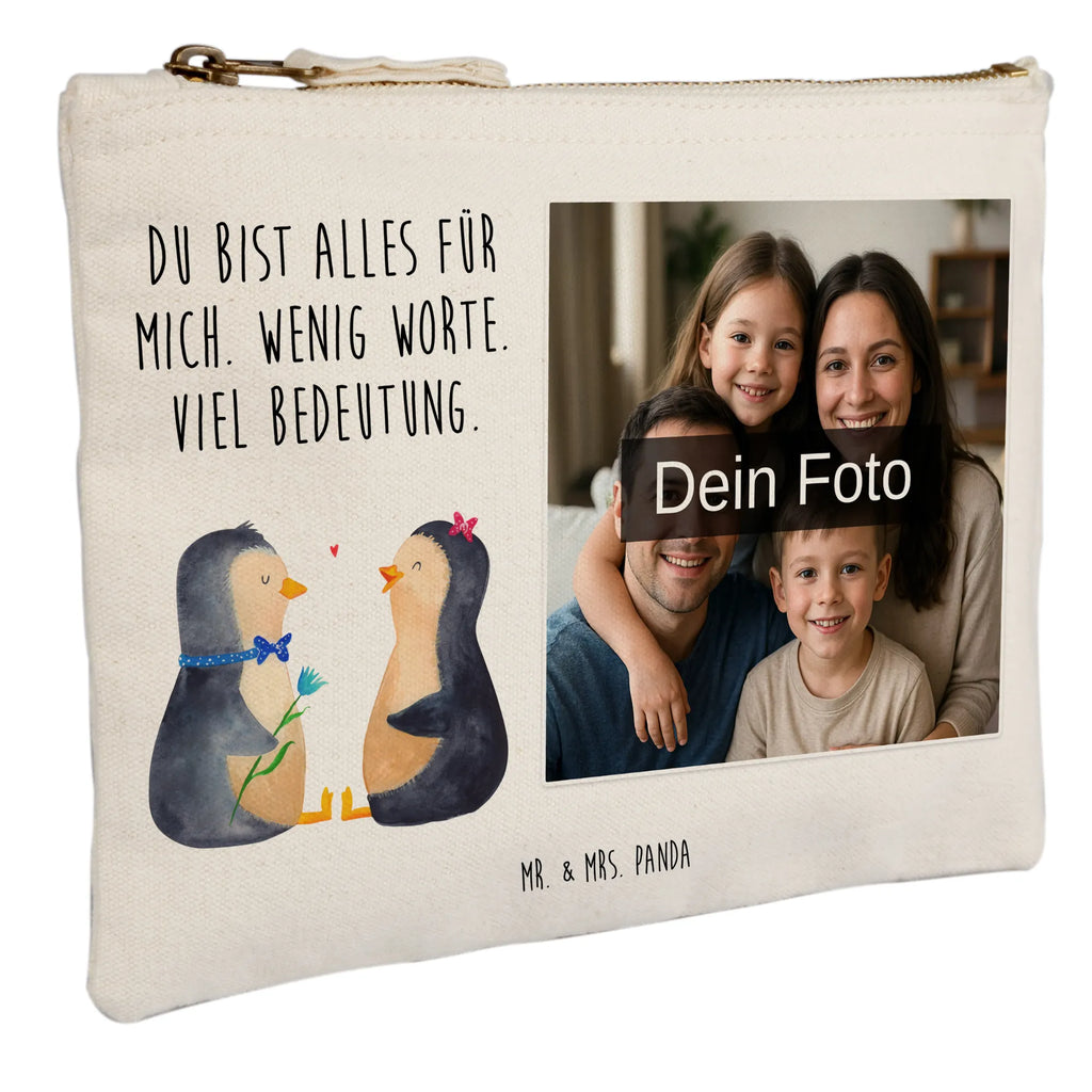 Personalisierte Foto Schminktasche Pinguin Pärchen Reise-Kosmetiktasche Mit Eigenem Motiv, Schminktasche Für Unterwegs Mit Foto, Kosmetiktasche Organizer Mit Foto, Schminktasche Zum Aufhängen Mit Bild, Schminktäschchen Mit Bild, Schminktasche Mit Foto, Schminktasche Nachhaltig Mit Bild, Schminktasche Groß Mit Bild, Schminkbeutel Mit Fotodruck, Schminktasche Reise Mit Foto, Schminktasche Mit Fächern Und Bild, Schminktasche Mit Eigenem Bild, Stifteaufbewahrung Mit Bild, Stiftetasche Mit Eigenem Foto, Schminktasche Für Mädchen Mit Foto, Schminktasche Klein Mit Foto, Personalisierte Schminktasche Mit Foto, Schminktasche Stoff Mit Eigenem Foto, Kosmetiktasche Mit Foto, Schminktasche Leder Mit Fotodruck, Schminktasche Mit Wunschfoto, Make-Up Tasche Mit Foto, Aufbewahrung Für Schminke Mit Foto, Kosmetiktasche Damen Mit Bild, Kosmetiktasche Für Handtasche Mit Foto, Schminktasche Für Teenager Mit Bild, Schminktasche Tiermotiv Mit Eigenem Bild, Schminktasche Geschenk Mit Foto, Kulturbeutel Damen Mit Foto, Schminktasche Blumen Mit Foto, Kosmetiktasche Zum Mitnehmen Mit Bild, Schminktasche Mit Muster Und Foto, Schminktasche Mit Reißverschluss Und Foto, Pinguin, Hochzeitsgeschenk, Liebespaar, Verlobung, Liebesbeweis, Pinguine, Traumpaar, Hochzeit, Liebe, große Liebe, Hochzeitstag, Jahrestag, Liebesgeschenk