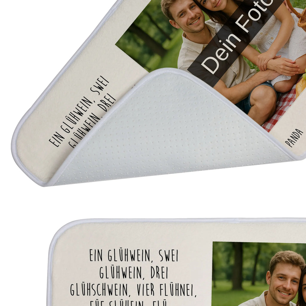 Personalisierte Foto Badematte Schweinchen Glühwein Badezimmermatte Mit Foto, Firmengeschenk Mit Eigenem Logo, Duschvorleger Mit Foto, Badvorleger Mit Bild, Badezimmer Matte Mit Foto, Klassischer Badvorleger Mit Foto, Schwarzer Badvorleger Mit Bild, Badvorleger Mit Eigenem Motiv, Werbegeschenk Mit Logo, Badläufer Mit Bild, Badematte Rutschfest Mit Foto, Foto Badvorleger Für Dusche, Badematten Set Mit Foto, Badematte mit Foto, Badmatte Waschbar Mit Foto, Badematte Mit Foto, Moderner Badvorleger Mit Bild, Runder Badvorleger Mit Foto, Badvorleger Für Badewanne Mit Bild, Badvorleger Selbst Gestalten Mit Foto, Badvorleger Baumwolle Mit Bild, Bad Fußmatte Mit Bild, Badematte selber gestalten, Badvorleger Mit Eigenem Foto, Badvorleger Klein Mit Bild, Badvorleger Mit Foto, Rechteckiger Badvorleger Mit Bild, Badvorleger Groß Mit Foto, Rutschfester Badvorleger Mit Foto, Weicher Badvorleger Mit Bild, Teppich Fürs Bad Mit Eigenem Bild, Werbegeschenk Mit Foto, Badvorleger Mikrofaser Mit Foto, Gemusterter Badvorleger Mit Bild, Design Badvorleger Mit Eigenem Foto, Weißer Badvorleger Mit Foto, Vintage Badvorleger Mit Foto, Badvorleger Mit Fotodruck, Gäste-WC Badvorleger Mit Foto, Badteppich Mit Bild, Badvorleger Mit Wunschbild, Waschbarer Badvorleger Mit Foto, Personaliserter Badvorleger Mit Foto, Saugfähiger Badvorleger Mit Foto, Badezimmerteppich Mit Foto, Badgarnitur Mit Foto, Winter, Weihnachten, Weihnachtsdeko, Nikolaus, Advent, Heiligabend, Wintermotiv, Betrunken, Weihnachtsmarkt, Spruch, Glühwein