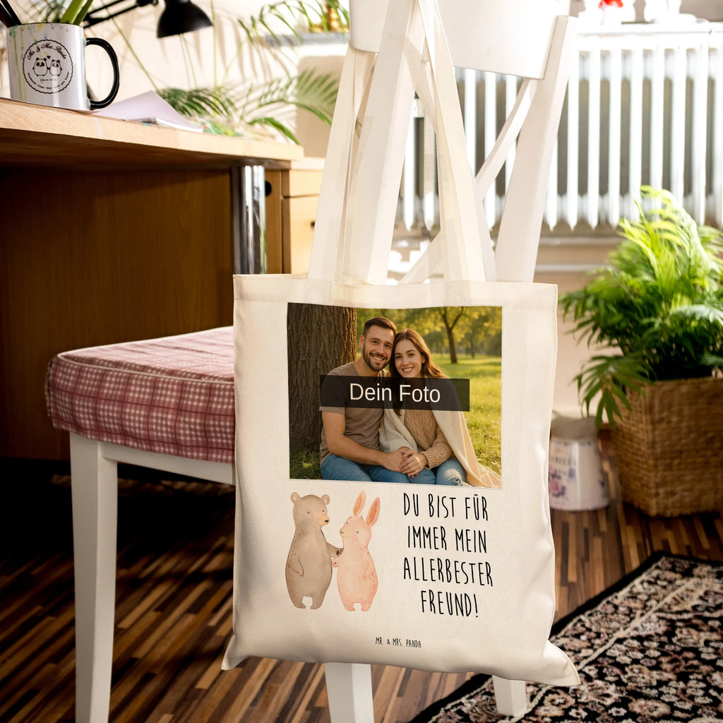 Personalisierte Foto Tragetasche Bär und Hase Umarmen Personalisierte Foto Tragetasche, Liebe, Partner, Freund, Freundin, Ehemann, Ehefrau, Heiraten, Verlobung, Heiratsantrag, Liebesgeschenk, Jahrestag, Hocheitstag, Freunde, bester Freund, Hase, Bär, Bärchen, best friends