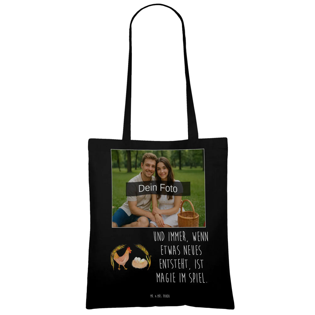 Personalisierte Foto Tragetasche Huhn Stolz Personalisierte Foto Tragetasche, Bauernhof, Hoftiere, Landwirt, Landwirtin, Hahn, Henne, Hühner, Eier, Hof, Landleben, Motivation, Geburt, Magie, Spruch, Schwangerschaft