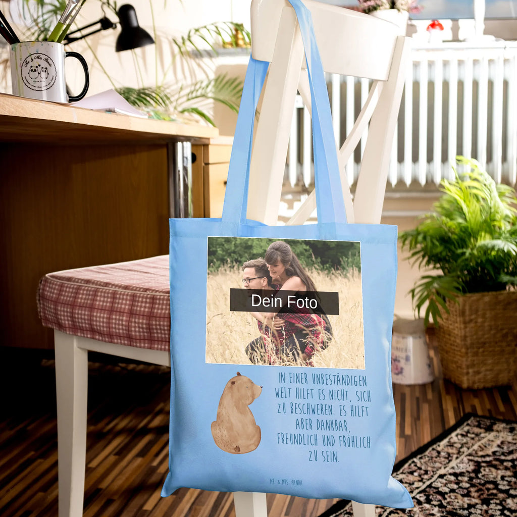 Personalisierte Foto Tragetasche Bär Schulterblick Personalisierte Foto Tragetasche, Bär, Teddy, Teddybär, Selbstachtung, Weltansicht, Motivation, Bären, Bärenliebe, Weisheit