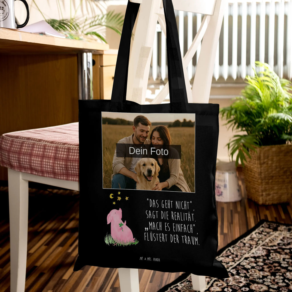 Personalisierte Foto Tragetasche Schwein Glück Personalisierte Foto Tragetasche, Tiermotive, Gute Laune, lustige Sprüche, Tiere, Glücksschwein. Glück, Schwein, Schweinchen, Sterne, Sernchen, Ziele, Träume, Motivation, Glücksbringer