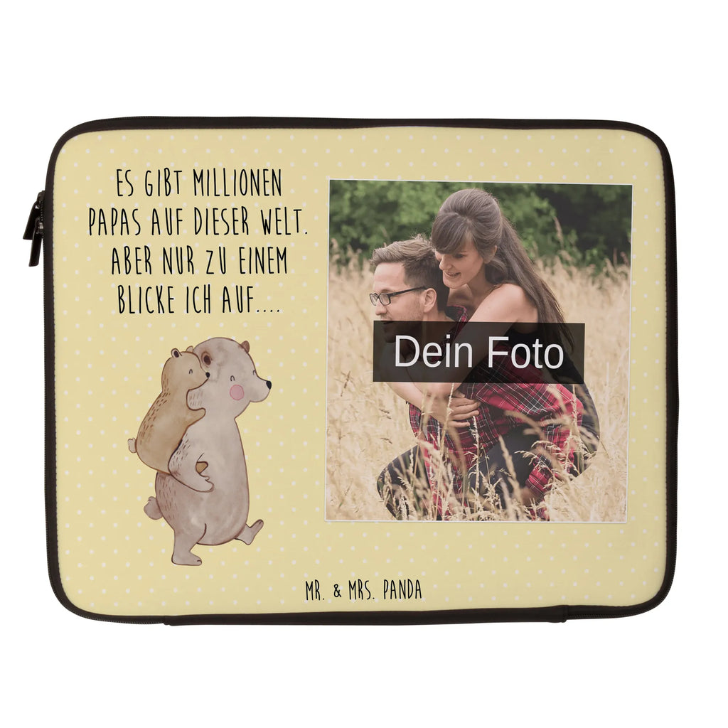 Personalisierte Foto Notebook Tasche Papa Bär Notebooktasche Mit Foto, Personalisierte Notebooktasche Mit Bild, Notebookhülle Mit Wunschfoto, Laptoptasche Mit Fotodruck, Laptop-Case Mit Eigenem Foto, Notebook-Sleeve Mit Fotopersonalisierung, Notebook-Umhängetasche Mit Foto, Laptop-Umhängetasche Mit Wunschbild, Notebook-Rucksack Mit Fotodruck, Laptop-Rucksack Mit Eigenem Bild, Notebook-Aktentasche Mit Foto, Laptop-Aktentasche Mit Fotomotiv, Notebook-Querträger Mit Foto, Laptop-Messenger-Bag Mit Wunschfoto, Notebook-Tasche Aus Leder Mit Bild, Notebook-Tasche Aus Neopren Mit Foto, Notebook-Tasche Aus Nylon Mit Wunschbild, Notebook-Tasche Aus Canvas Mit Fotodruck, Gepolsterte Notebooktasche Mit Foto, Wasserfeste Notebooktasche Mit Wunschfoto, Notebooktasche Mit Reißverschluss Und Foto, Notebooktasche Mit Tragegriff Und Fotodruck, Notebooktasche Mit Schultergurt Und Bild, Notebooktasche Mit Organizerfach Und Foto, Notebooktasche Für 13 Zoll Mit Fotodruck, Notebooktasche Für 15 Zoll Mit Wunschbild, Notebooktasche Für 17 Zoll Mit Foto, Slim Notebooktasche Mit Fotodruck, Business Notebooktasche Mit Foto, Casual Notebooktasche Mit Wunschfoto, Notebooktasche Für Damen Mit Fotomotiv, Notebooktasche Für Herren Mit Foto, Moderne Notebooktasche Mit Fotodruck, Klassische Notebooktasche Mit Wunschbild, Vintage Notebooktasche Mit Foto, Minimalistische Notebooktasche Mit Fotodruck, Robuste Notebooktasche Mit Wunschfoto, Leichte Notebooktasche Mit Foto, Ergonomische Notebooktasche Mit Fotodruck, Rucksackstil Notebooktasche Mit Foto, Notebooktasche Mit Zubehörfach Und Bild, Reisegeeignete Notebooktasche Mit Foto, Büro-Notebooktasche Mit Wunschbild, Studenten-Notebooktasche Mit Foto., Familie, Vatertag, Muttertag, Bruder, Schwester, Mama, Papa, Oma, Opa, Geschenk, Vater, Papi, Vati, Onkel, Geburtstag