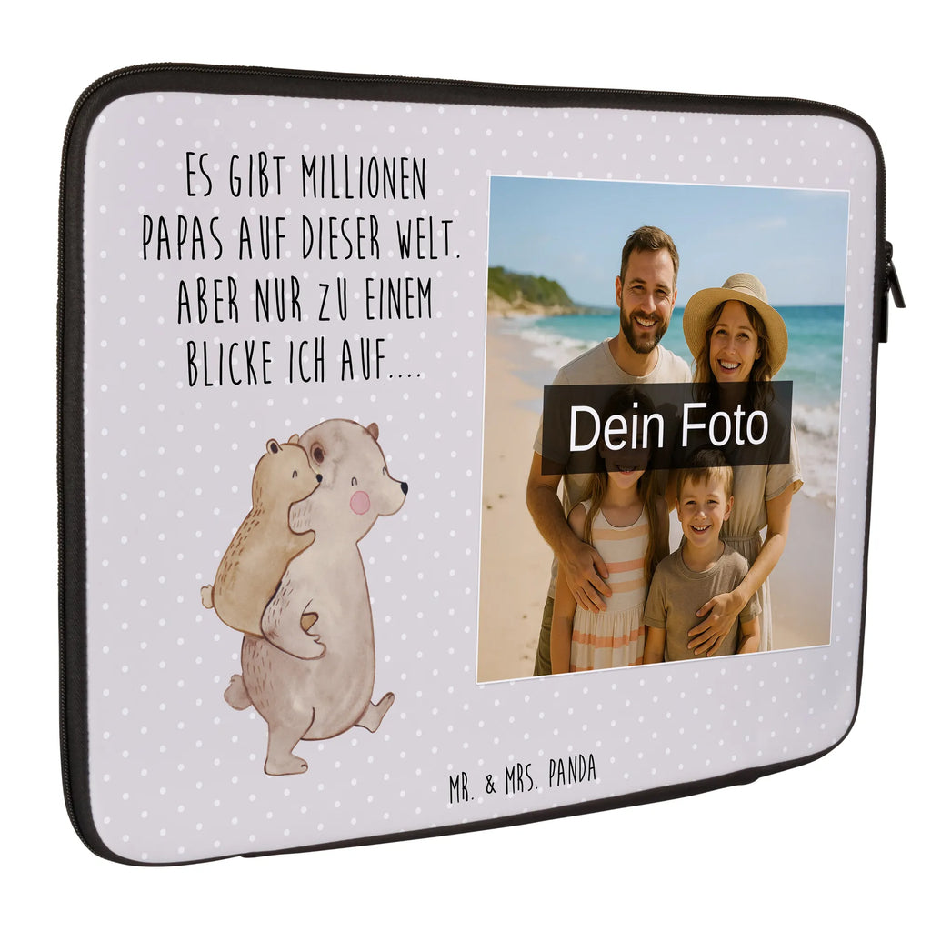 Personalisierte Foto Notebook Tasche Papa Bär Notebooktasche Mit Foto, Personalisierte Notebooktasche Mit Bild, Notebookhülle Mit Wunschfoto, Laptoptasche Mit Fotodruck, Laptop-Case Mit Eigenem Foto, Notebook-Sleeve Mit Fotopersonalisierung, Notebook-Umhängetasche Mit Foto, Laptop-Umhängetasche Mit Wunschbild, Notebook-Rucksack Mit Fotodruck, Laptop-Rucksack Mit Eigenem Bild, Notebook-Aktentasche Mit Foto, Laptop-Aktentasche Mit Fotomotiv, Notebook-Querträger Mit Foto, Laptop-Messenger-Bag Mit Wunschfoto, Notebook-Tasche Aus Leder Mit Bild, Notebook-Tasche Aus Neopren Mit Foto, Notebook-Tasche Aus Nylon Mit Wunschbild, Notebook-Tasche Aus Canvas Mit Fotodruck, Gepolsterte Notebooktasche Mit Foto, Wasserfeste Notebooktasche Mit Wunschfoto, Notebooktasche Mit Reißverschluss Und Foto, Notebooktasche Mit Tragegriff Und Fotodruck, Notebooktasche Mit Schultergurt Und Bild, Notebooktasche Mit Organizerfach Und Foto, Notebooktasche Für 13 Zoll Mit Fotodruck, Notebooktasche Für 15 Zoll Mit Wunschbild, Notebooktasche Für 17 Zoll Mit Foto, Slim Notebooktasche Mit Fotodruck, Business Notebooktasche Mit Foto, Casual Notebooktasche Mit Wunschfoto, Notebooktasche Für Damen Mit Fotomotiv, Notebooktasche Für Herren Mit Foto, Moderne Notebooktasche Mit Fotodruck, Klassische Notebooktasche Mit Wunschbild, Vintage Notebooktasche Mit Foto, Minimalistische Notebooktasche Mit Fotodruck, Robuste Notebooktasche Mit Wunschfoto, Leichte Notebooktasche Mit Foto, Ergonomische Notebooktasche Mit Fotodruck, Rucksackstil Notebooktasche Mit Foto, Notebooktasche Mit Zubehörfach Und Bild, Reisegeeignete Notebooktasche Mit Foto, Büro-Notebooktasche Mit Wunschbild, Studenten-Notebooktasche Mit Foto., Familie, Vatertag, Muttertag, Bruder, Schwester, Mama, Papa, Oma, Opa, Geschenk, Vater, Papi, Vati, Onkel, Geburtstag