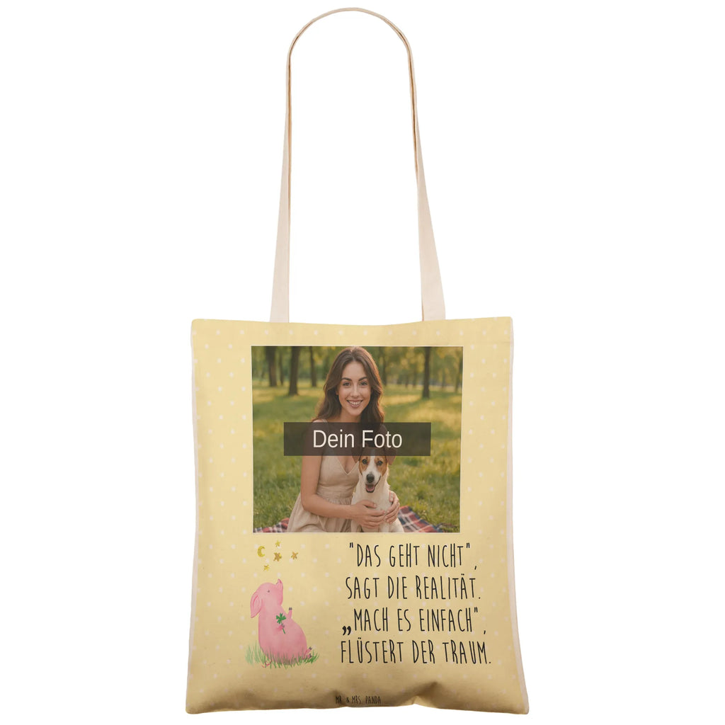 Personalisierte Foto Einkaufstasche Schwein Glück Tragetasche Für Alltag Mit Bild, Stofftasche Mit Foto, Tragetasche Als Geschenk Mit Foto, Tragetasche Mit Wunschfoto, Design Tragetasche Mit Bild, Große Tragetasche Mit Bild, Tragetasche Selbst Gestalten Mit Foto, Personalisierte Tragetasche Mit Foto, Umweltfreundliche Tragetasche Mit Bild, Tragetasche Für Büro Mit Foto, Faltbare Tragetasche Mit Foto, Tragetasche Für Damen Mit Wunschfoto, Wiederverwendbare Tragetasche Mit Wunschfoto, Jutetasche Mit Wunschfoto, Tragetasche Für Kinder Mit Foto, Tragetasche Mit Foto Und Namen, Tragetasche Mit Bild Und Text, Tragetasche Für Herren Mit Bild, Tragetasche Für Schule Mit Bild, Tragetasche Bedruckt Mit Foto, Baumwolltasche Mit Foto, Einkaufstasche Mit Bild, Leinentasche Mit Bild, Kleine Tragetasche Mit Wunschfoto, Lustige Tragetasche Mit Foto, Tragetasche Mit Eigenem Bild, Vintage Tragetasche Mit Foto, Tragetasche Für Einkäufe Mit Foto, Tragetasche Modern Mit Fotodruck, Bunte Tragetasche Mit Bild, Tragetasche Mit Motiv Und Foto, Tragetasche Mit Foto, Nachhaltige Tragetasche Mit Foto, Tragetasche Mit Fotodruck, Tiermotive, Gute Laune, lustige Sprüche, Tiere, Träume, Schweinchen, Glücksbringer, Sterne, Motivation, Sernchen, Glücksschwein. Glück, Ziele, Schwein