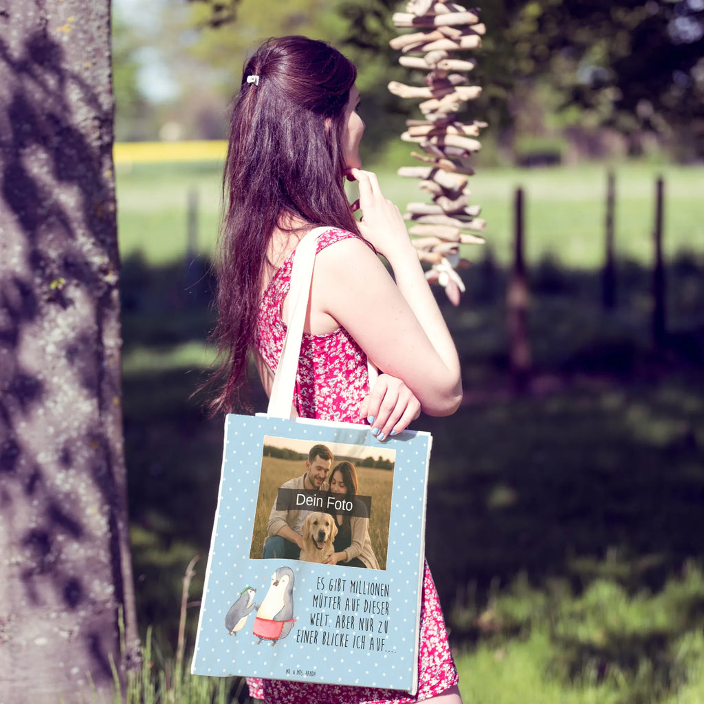 Personalisierte Foto Einkaufstasche Pinguin mit Kind Umweltfreundliche Tragetasche Mit Bild, Tragetasche Für Damen Mit Wunschfoto, Tragetasche Für Einkäufe Mit Foto, Tragetasche Mit Foto, Jutetasche Mit Wunschfoto, Einkaufstasche Mit Bild, Vintage Tragetasche Mit Foto, Baumwolltasche Mit Foto, Tragetasche Für Büro Mit Foto, Tragetasche Bedruckt Mit Foto, Tragetasche Mit Foto Und Namen, Tragetasche Mit Eigenem Bild, Tragetasche Mit Wunschfoto, Kleine Tragetasche Mit Wunschfoto, Design Tragetasche Mit Bild, Tragetasche Selbst Gestalten Mit Foto, Nachhaltige Tragetasche Mit Foto, Tragetasche Für Alltag Mit Bild, Stofftasche Mit Foto, Tragetasche Für Schule Mit Bild, Leinentasche Mit Bild, Tragetasche Mit Motiv Und Foto, Große Tragetasche Mit Bild, Tragetasche Als Geschenk Mit Foto, Tragetasche Modern Mit Fotodruck, Tragetasche Für Herren Mit Bild, Tragetasche Mit Fotodruck, Faltbare Tragetasche Mit Foto, Personalisierte Tragetasche Mit Foto, Bunte Tragetasche Mit Bild, Tragetasche Für Kinder Mit Foto, Wiederverwendbare Tragetasche Mit Wunschfoto, Lustige Tragetasche Mit Foto, Tragetasche Mit Bild Und Text, Familie, Vatertag, Muttertag, Bruder, Schwester, Mama, Papa, Oma, Opa, Mutter, Geschenk, Geburststag, Mami, Mutti