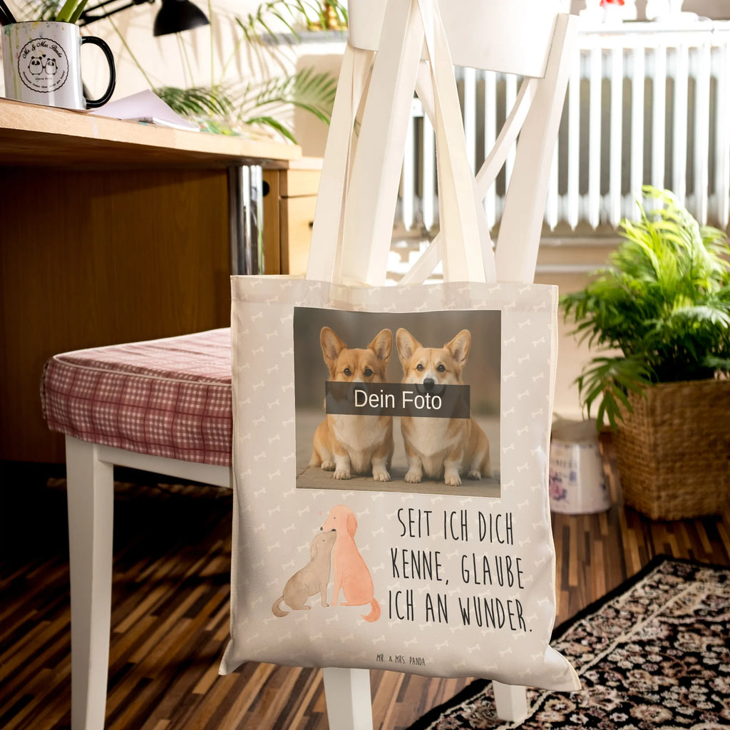 Personalisierte Foto Einkaufstasche Hunde Liebe Tragetasche Bedruckt Mit Foto, Große Tragetasche Mit Bild, Design Tragetasche Mit Bild, Tragetasche Für Damen Mit Wunschfoto, Lustige Tragetasche Mit Foto, Tragetasche Modern Mit Fotodruck, Faltbare Tragetasche Mit Foto, Tragetasche Mit Fotodruck, Tragetasche Für Schule Mit Bild, Vintage Tragetasche Mit Foto, Tragetasche Mit Foto Und Namen, Umweltfreundliche Tragetasche Mit Bild, Tragetasche Als Geschenk Mit Foto, Nachhaltige Tragetasche Mit Foto, Kleine Tragetasche Mit Wunschfoto, Wiederverwendbare Tragetasche Mit Wunschfoto, Tragetasche Mit Eigenem Bild, Tragetasche Für Einkäufe Mit Foto, Tragetasche Für Alltag Mit Bild, Baumwolltasche Mit Foto, Einkaufstasche Mit Bild, Tragetasche Mit Wunschfoto, Tragetasche Mit Motiv Und Foto, Personalisierte Tragetasche Mit Foto, Leinentasche Mit Bild, Jutetasche Mit Wunschfoto, Bunte Tragetasche Mit Bild, Tragetasche Mit Bild Und Text, Tragetasche Für Herren Mit Bild, Tragetasche Selbst Gestalten Mit Foto, Tragetasche Für Kinder Mit Foto, Tragetasche Mit Foto, Stofftasche Mit Foto, Tragetasche Für Büro Mit Foto, Hund, Hundemotiv, Haustier, Hunderasse, Tierliebhaber, Hundebesitzer, Sprüche, Kuss, Herz, Hund. Hunde, Kuscheln, Liebe, Vertrauen