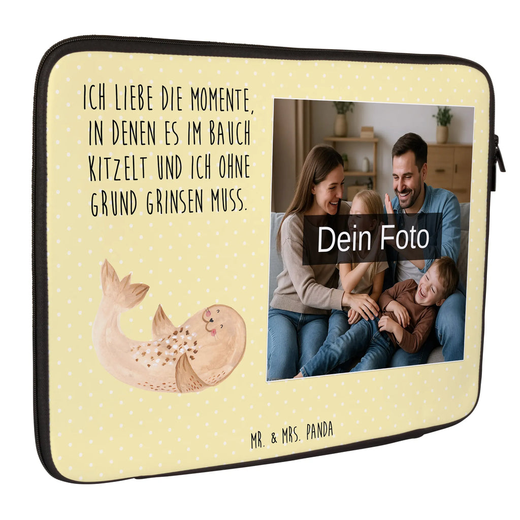 Personalisierte Foto Notebook Tasche Robbe Liegen Slim Notebooktasche Mit Fotodruck, Robuste Notebooktasche Mit Wunschfoto, Notebooktasche Mit Zubehörfach Und Bild, Gepolsterte Notebooktasche Mit Foto, Laptop-Rucksack Mit Eigenem Bild, Klassische Notebooktasche Mit Wunschbild, Laptop-Aktentasche Mit Fotomotiv, Notebookhülle Mit Wunschfoto, Personalisierte Notebooktasche Mit Bild, Laptop-Case Mit Eigenem Foto, Notebook-Tasche Aus Leder Mit Bild, Leichte Notebooktasche Mit Foto, Laptop-Umhängetasche Mit Wunschbild, Reisegeeignete Notebooktasche Mit Foto, Minimalistische Notebooktasche Mit Fotodruck, Rucksackstil Notebooktasche Mit Foto, Notebook-Tasche Aus Canvas Mit Fotodruck, Notebooktasche Für 13 Zoll Mit Fotodruck, Büro-Notebooktasche Mit Wunschbild, Business Notebooktasche Mit Foto, Studenten-Notebooktasche Mit Foto., Wasserfeste Notebooktasche Mit Wunschfoto, Vintage Notebooktasche Mit Foto, Notebooktasche Mit Reißverschluss Und Foto, Laptop-Messenger-Bag Mit Wunschfoto, Ergonomische Notebooktasche Mit Fotodruck, Notebook-Tasche Aus Nylon Mit Wunschbild, Notebook-Tasche Aus Neopren Mit Foto, Notebook-Umhängetasche Mit Foto, Notebooktasche Mit Tragegriff Und Fotodruck, Notebooktasche Für 17 Zoll Mit Foto, Notebook-Sleeve Mit Fotopersonalisierung, Notebooktasche Für 15 Zoll Mit Wunschbild, Notebooktasche Mit Foto, Moderne Notebooktasche Mit Fotodruck, Notebooktasche Mit Schultergurt Und Bild, Notebooktasche Mit Organizerfach Und Foto, Notebooktasche Für Damen Mit Fotomotiv, Casual Notebooktasche Mit Wunschfoto, Laptoptasche Mit Fotodruck, Notebooktasche Für Herren Mit Foto, Notebook-Rucksack Mit Fotodruck, Notebook-Aktentasche Mit Foto, Notebook-Querträger Mit Foto, Tiermotive, Gute Laune, lustige Sprüche, Tiere, Ostsee, Nordsee, Strand, Freude, Robbe, Meerestier, Lachen, Robben, Seehund