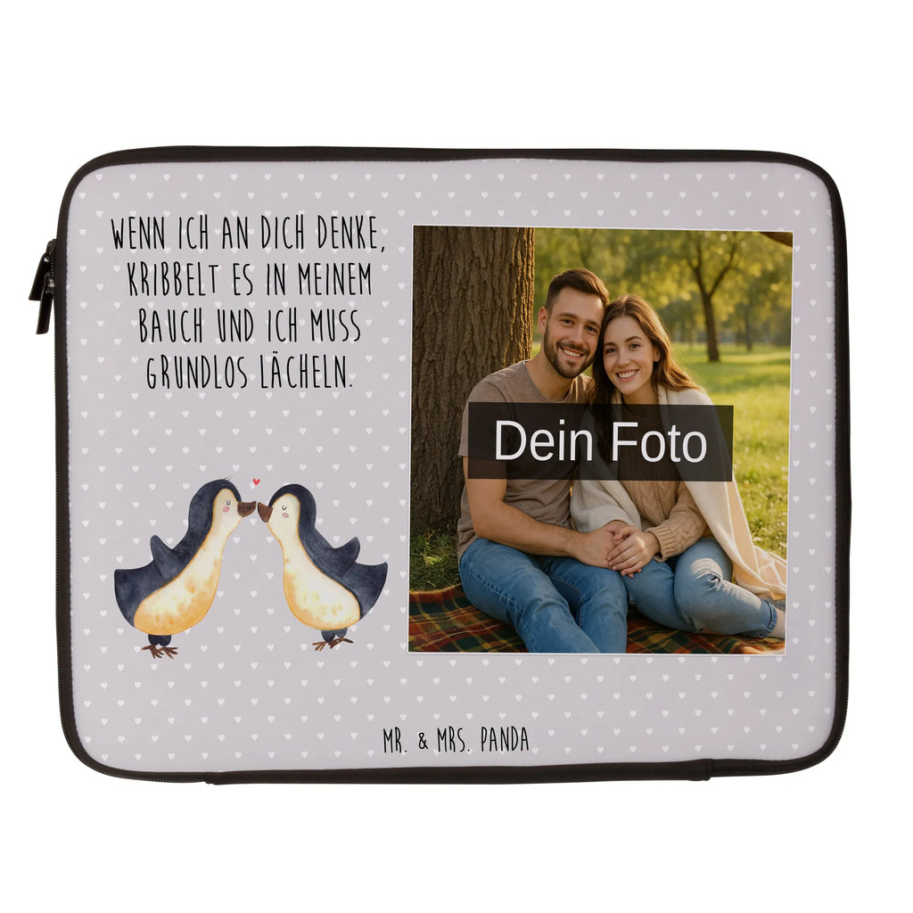 Personalisierte Foto Notebook Tasche Pinguine Kuss Laptop-Rucksack Mit Eigenem Bild, Vintage Notebooktasche Mit Foto, Notebooktasche Mit Schultergurt Und Bild, Notebooktasche Mit Zubehörfach Und Bild, Moderne Notebooktasche Mit Fotodruck, Wasserfeste Notebooktasche Mit Wunschfoto, Notebooktasche Für 15 Zoll Mit Wunschbild, Rucksackstil Notebooktasche Mit Foto, Business Notebooktasche Mit Foto, Robuste Notebooktasche Mit Wunschfoto, Klassische Notebooktasche Mit Wunschbild, Ergonomische Notebooktasche Mit Fotodruck, Laptop-Case Mit Eigenem Foto, Notebook-Aktentasche Mit Foto, Notebooktasche Mit Reißverschluss Und Foto, Minimalistische Notebooktasche Mit Fotodruck, Laptop-Aktentasche Mit Fotomotiv, Slim Notebooktasche Mit Fotodruck, Notebooktasche Mit Tragegriff Und Fotodruck, Notebooktasche Für 17 Zoll Mit Foto, Notebooktasche Für Damen Mit Fotomotiv, Notebook-Rucksack Mit Fotodruck, Notebook-Tasche Aus Neopren Mit Foto, Notebooktasche Für Herren Mit Foto, Gepolsterte Notebooktasche Mit Foto, Casual Notebooktasche Mit Wunschfoto, Reisegeeignete Notebooktasche Mit Foto, Notebooktasche Mit Organizerfach Und Foto, Notebookhülle Mit Wunschfoto, Notebooktasche Für 13 Zoll Mit Fotodruck, Laptop-Messenger-Bag Mit Wunschfoto, Notebook-Umhängetasche Mit Foto, Laptoptasche Mit Fotodruck, Laptop-Umhängetasche Mit Wunschbild, Personalisierte Notebooktasche Mit Bild, Notebooktasche Mit Foto, Studenten-Notebooktasche Mit Foto., Büro-Notebooktasche Mit Wunschbild, Notebook-Tasche Aus Leder Mit Bild, Notebook-Tasche Aus Canvas Mit Fotodruck, Notebook-Tasche Aus Nylon Mit Wunschbild, Notebook-Querträger Mit Foto, Notebook-Sleeve Mit Fotopersonalisierung, Leichte Notebooktasche Mit Foto, Liebe, Partner, Freund, Freundin, Ehemann, Ehefrau, Heiraten, Verlobung, Heiratsantrag, Liebesgeschenk, Jahrestag, Hocheitstag, für Ehemann, Geschenk für Freundin, Geschenk für Partner, Hochzeitstag, Mitbringsel, Valentinstag, Liebesbeweis, Geschenk für Frauen, für Männer