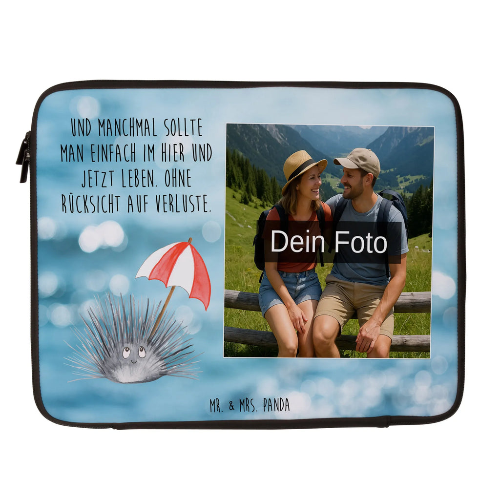 Personalisierte Foto Notebook Tasche Seeigel Notebook-Rucksack Mit Fotodruck, Notebooktasche Für Herren Mit Foto, Studenten-Notebooktasche Mit Foto., Laptop-Aktentasche Mit Fotomotiv, Laptop-Rucksack Mit Eigenem Bild, Laptoptasche Mit Fotodruck, Reisegeeignete Notebooktasche Mit Foto, Notebooktasche Mit Schultergurt Und Bild, Notebook-Aktentasche Mit Foto, Minimalistische Notebooktasche Mit Fotodruck, Notebooktasche Mit Reißverschluss Und Foto, Personalisierte Notebooktasche Mit Bild, Notebooktasche Für 15 Zoll Mit Wunschbild, Notebooktasche Für 17 Zoll Mit Foto, Klassische Notebooktasche Mit Wunschbild, Notebooktasche Mit Tragegriff Und Fotodruck, Robuste Notebooktasche Mit Wunschfoto, Rucksackstil Notebooktasche Mit Foto, Laptop-Case Mit Eigenem Foto, Vintage Notebooktasche Mit Foto, Casual Notebooktasche Mit Wunschfoto, Notebook-Umhängetasche Mit Foto, Notebooktasche Mit Organizerfach Und Foto, Laptop-Umhängetasche Mit Wunschbild, Notebook-Tasche Aus Neopren Mit Foto, Notebook-Tasche Aus Leder Mit Bild, Wasserfeste Notebooktasche Mit Wunschfoto, Business Notebooktasche Mit Foto, Laptop-Messenger-Bag Mit Wunschfoto, Slim Notebooktasche Mit Fotodruck, Notebooktasche Mit Zubehörfach Und Bild, Notebooktasche Mit Foto, Notebookhülle Mit Wunschfoto, Notebook-Sleeve Mit Fotopersonalisierung, Büro-Notebooktasche Mit Wunschbild, Notebooktasche Für Damen Mit Fotomotiv, Notebooktasche Für 13 Zoll Mit Fotodruck, Notebook-Tasche Aus Canvas Mit Fotodruck, Gepolsterte Notebooktasche Mit Foto, Moderne Notebooktasche Mit Fotodruck, Notebook-Querträger Mit Foto, Notebook-Tasche Aus Nylon Mit Wunschbild, Leichte Notebooktasche Mit Foto, Ergonomische Notebooktasche Mit Fotodruck, Meerestiere, Meer, Urlaub, Selbstliebe, Seeigel, Selbstakzeptanz, Hier und Jetzt, Achtsamkeit, Leben, Lebe