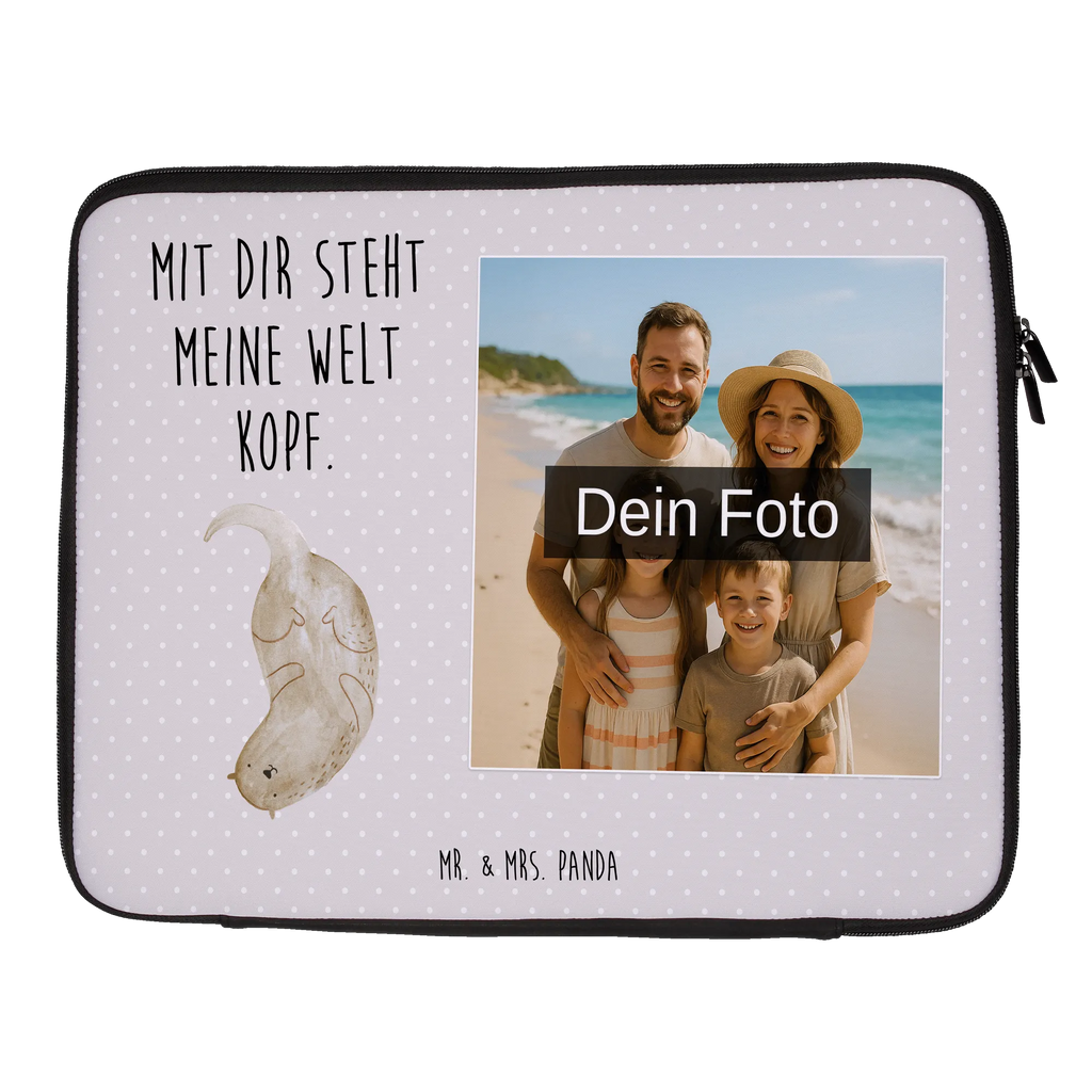 Personalisierte Foto Notebook Tasche Otter Kopfüber Notebook-Sleeve Mit Fotopersonalisierung, Notebookhülle Mit Wunschfoto, Notebook-Tasche Aus Leder Mit Bild, Notebook-Aktentasche Mit Foto, Ergonomische Notebooktasche Mit Fotodruck, Rucksackstil Notebooktasche Mit Foto, Notebooktasche Mit Zubehörfach Und Bild, Casual Notebooktasche Mit Wunschfoto, Notebooktasche Mit Foto, Klassische Notebooktasche Mit Wunschbild, Notebook-Querträger Mit Foto, Notebooktasche Für Damen Mit Fotomotiv, Büro-Notebooktasche Mit Wunschbild, Notebooktasche Für Herren Mit Foto, Business Notebooktasche Mit Foto, Notebook-Umhängetasche Mit Foto, Studenten-Notebooktasche Mit Foto., Leichte Notebooktasche Mit Foto, Laptop-Case Mit Eigenem Foto, Reisegeeignete Notebooktasche Mit Foto, Slim Notebooktasche Mit Fotodruck, Notebooktasche Für 15 Zoll Mit Wunschbild, Notebook-Tasche Aus Neopren Mit Foto, Minimalistische Notebooktasche Mit Fotodruck, Laptop-Umhängetasche Mit Wunschbild, Notebooktasche Mit Organizerfach Und Foto, Gepolsterte Notebooktasche Mit Foto, Personalisierte Notebooktasche Mit Bild, Notebooktasche Mit Schultergurt Und Bild, Notebooktasche Für 13 Zoll Mit Fotodruck, Vintage Notebooktasche Mit Foto, Notebooktasche Für 17 Zoll Mit Foto, Moderne Notebooktasche Mit Fotodruck, Laptop-Rucksack Mit Eigenem Bild, Notebooktasche Mit Reißverschluss Und Foto, Notebooktasche Mit Tragegriff Und Fotodruck, Laptop-Aktentasche Mit Fotomotiv, Notebook-Tasche Aus Nylon Mit Wunschbild, Wasserfeste Notebooktasche Mit Wunschfoto, Laptoptasche Mit Fotodruck, Robuste Notebooktasche Mit Wunschfoto, Notebook-Rucksack Mit Fotodruck, Notebook-Tasche Aus Canvas Mit Fotodruck, Laptop-Messenger-Bag Mit Wunschfoto, Otter, Fischotter, Seeotter, Otter Seeotter See Otter