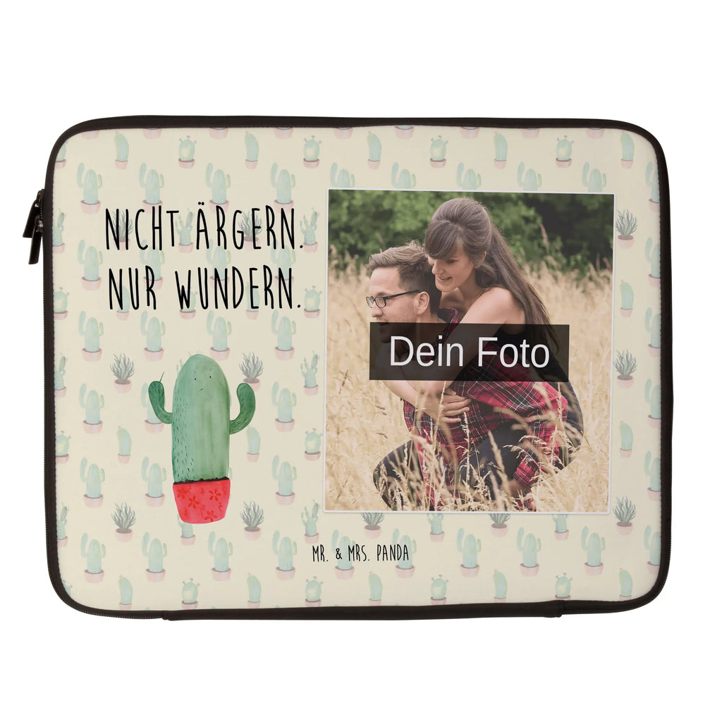 Personalisierte Foto Notebook Tasche Kaktus Wut Minimalistische Notebooktasche Mit Fotodruck, Leichte Notebooktasche Mit Foto, Personalisierte Notebooktasche Mit Bild, Moderne Notebooktasche Mit Fotodruck, Notebooktasche Für 15 Zoll Mit Wunschbild, Notebook-Sleeve Mit Fotopersonalisierung, Wasserfeste Notebooktasche Mit Wunschfoto, Gepolsterte Notebooktasche Mit Foto, Notebook-Aktentasche Mit Foto, Laptop-Aktentasche Mit Fotomotiv, Notebooktasche Mit Foto, Notebook-Rucksack Mit Fotodruck, Laptop-Umhängetasche Mit Wunschbild, Notebook-Tasche Aus Leder Mit Bild, Notebook-Querträger Mit Foto, Notebook-Tasche Aus Neopren Mit Foto, Notebooktasche Für Damen Mit Fotomotiv, Notebooktasche Mit Organizerfach Und Foto, Notebook-Tasche Aus Canvas Mit Fotodruck, Notebook-Umhängetasche Mit Foto, Notebooktasche Mit Tragegriff Und Fotodruck, Notebooktasche Für Herren Mit Foto, Laptop-Messenger-Bag Mit Wunschfoto, Notebooktasche Für 13 Zoll Mit Fotodruck, Robuste Notebooktasche Mit Wunschfoto, Notebooktasche Mit Schultergurt Und Bild, Klassische Notebooktasche Mit Wunschbild, Casual Notebooktasche Mit Wunschfoto, Vintage Notebooktasche Mit Foto, Slim Notebooktasche Mit Fotodruck, Notebooktasche Für 17 Zoll Mit Foto, Notebooktasche Mit Reißverschluss Und Foto, Rucksackstil Notebooktasche Mit Foto, Laptoptasche Mit Fotodruck, Notebookhülle Mit Wunschfoto, Laptop-Rucksack Mit Eigenem Bild, Reisegeeignete Notebooktasche Mit Foto, Studenten-Notebooktasche Mit Foto., Notebook-Tasche Aus Nylon Mit Wunschbild, Business Notebooktasche Mit Foto, Ergonomische Notebooktasche Mit Fotodruck, Büro-Notebooktasche Mit Wunschbild, Laptop-Case Mit Eigenem Foto, Notebooktasche Mit Zubehörfach Und Bild, Kaktus, Kakteen, Schule, Büro, Kollegin, Chefin, ärgern, Büroalltag, Kollege, wütend