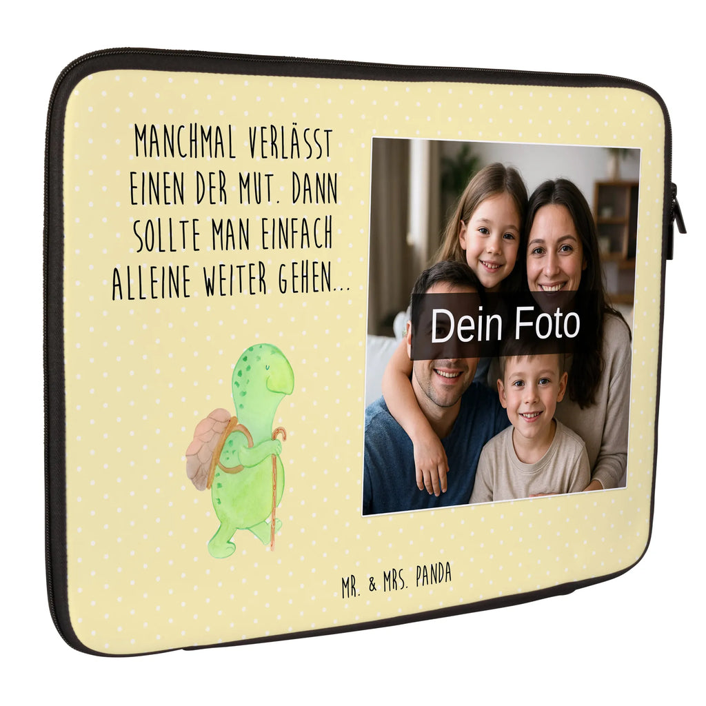 Personalisierte Foto Notebook Tasche Schildkröte Wanderer Notebooktasche Mit Foto, Klassische Notebooktasche Mit Wunschbild, Notebook-Tasche Aus Canvas Mit Fotodruck, Ergonomische Notebooktasche Mit Fotodruck, Büro-Notebooktasche Mit Wunschbild, Notebookhülle Mit Wunschfoto, Notebook-Querträger Mit Foto, Laptop-Umhängetasche Mit Wunschbild, Rucksackstil Notebooktasche Mit Foto, Wasserfeste Notebooktasche Mit Wunschfoto, Laptop-Aktentasche Mit Fotomotiv, Laptoptasche Mit Fotodruck, Laptop-Messenger-Bag Mit Wunschfoto, Notebooktasche Mit Tragegriff Und Fotodruck, Notebooktasche Mit Zubehörfach Und Bild, Personalisierte Notebooktasche Mit Bild, Notebooktasche Für 13 Zoll Mit Fotodruck, Laptop-Rucksack Mit Eigenem Bild, Notebooktasche Für 15 Zoll Mit Wunschbild, Notebook-Sleeve Mit Fotopersonalisierung, Notebook-Tasche Aus Nylon Mit Wunschbild, Notebooktasche Mit Organizerfach Und Foto, Studenten-Notebooktasche Mit Foto., Slim Notebooktasche Mit Fotodruck, Notebook-Aktentasche Mit Foto, Leichte Notebooktasche Mit Foto, Notebook-Tasche Aus Leder Mit Bild, Reisegeeignete Notebooktasche Mit Foto, Notebooktasche Für 17 Zoll Mit Foto, Minimalistische Notebooktasche Mit Fotodruck, Notebooktasche Für Herren Mit Foto, Notebook-Umhängetasche Mit Foto, Casual Notebooktasche Mit Wunschfoto, Laptop-Case Mit Eigenem Foto, Notebooktasche Mit Schultergurt Und Bild, Gepolsterte Notebooktasche Mit Foto, Business Notebooktasche Mit Foto, Notebook-Rucksack Mit Fotodruck, Robuste Notebooktasche Mit Wunschfoto, Moderne Notebooktasche Mit Fotodruck, Notebook-Tasche Aus Neopren Mit Foto, Notebooktasche Für Damen Mit Fotomotiv, Vintage Notebooktasche Mit Foto, Notebooktasche Mit Reißverschluss Und Foto, Schildkröte, Motivationssprüche, Schildkröten, Neuanfang, Motivationsspruch, Motivation