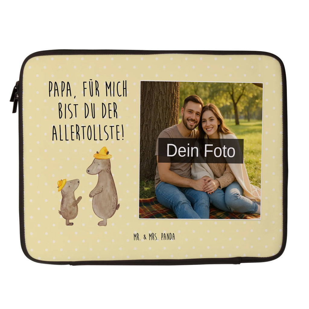 Personalisierte Foto Notebook Tasche Bären mit Hut Slim Notebooktasche Mit Fotodruck, Notebooktasche Für 17 Zoll Mit Foto, Notebooktasche Mit Tragegriff Und Fotodruck, Notebook-Sleeve Mit Fotopersonalisierung, Moderne Notebooktasche Mit Fotodruck, Vintage Notebooktasche Mit Foto, Laptop-Case Mit Eigenem Foto, Notebook-Tasche Aus Leder Mit Bild, Laptop-Messenger-Bag Mit Wunschfoto, Laptoptasche Mit Fotodruck, Notebooktasche Mit Organizerfach Und Foto, Notebooktasche Mit Reißverschluss Und Foto, Notebooktasche Für 13 Zoll Mit Fotodruck, Ergonomische Notebooktasche Mit Fotodruck, Laptop-Umhängetasche Mit Wunschbild, Reisegeeignete Notebooktasche Mit Foto, Business Notebooktasche Mit Foto, Notebooktasche Für Herren Mit Foto, Büro-Notebooktasche Mit Wunschbild, Notebooktasche Mit Schultergurt Und Bild, Laptop-Aktentasche Mit Fotomotiv, Personalisierte Notebooktasche Mit Bild, Notebooktasche Mit Zubehörfach Und Bild, Notebooktasche Mit Foto, Klassische Notebooktasche Mit Wunschbild, Leichte Notebooktasche Mit Foto, Notebook-Aktentasche Mit Foto, Notebooktasche Für 15 Zoll Mit Wunschbild, Notebook-Umhängetasche Mit Foto, Laptop-Rucksack Mit Eigenem Bild, Casual Notebooktasche Mit Wunschfoto, Notebook-Tasche Aus Nylon Mit Wunschbild, Gepolsterte Notebooktasche Mit Foto, Notebooktasche Für Damen Mit Fotomotiv, Studenten-Notebooktasche Mit Foto., Notebook-Rucksack Mit Fotodruck, Notebook-Tasche Aus Canvas Mit Fotodruck, Minimalistische Notebooktasche Mit Fotodruck, Rucksackstil Notebooktasche Mit Foto, Robuste Notebooktasche Mit Wunschfoto, Notebookhülle Mit Wunschfoto, Notebook-Querträger Mit Foto, Notebook-Tasche Aus Neopren Mit Foto, Wasserfeste Notebooktasche Mit Wunschfoto, Familie, Vatertag, Muttertag, Bruder, Schwester, Mama, Papa, Oma, Opa, Lieblingsmensch, Vorbild, Vater-Sohn, Bären, Family, Dad, Sohn, Vater, Papi, Söhne, Kinder, Kind, Bär, Paps, Daddy