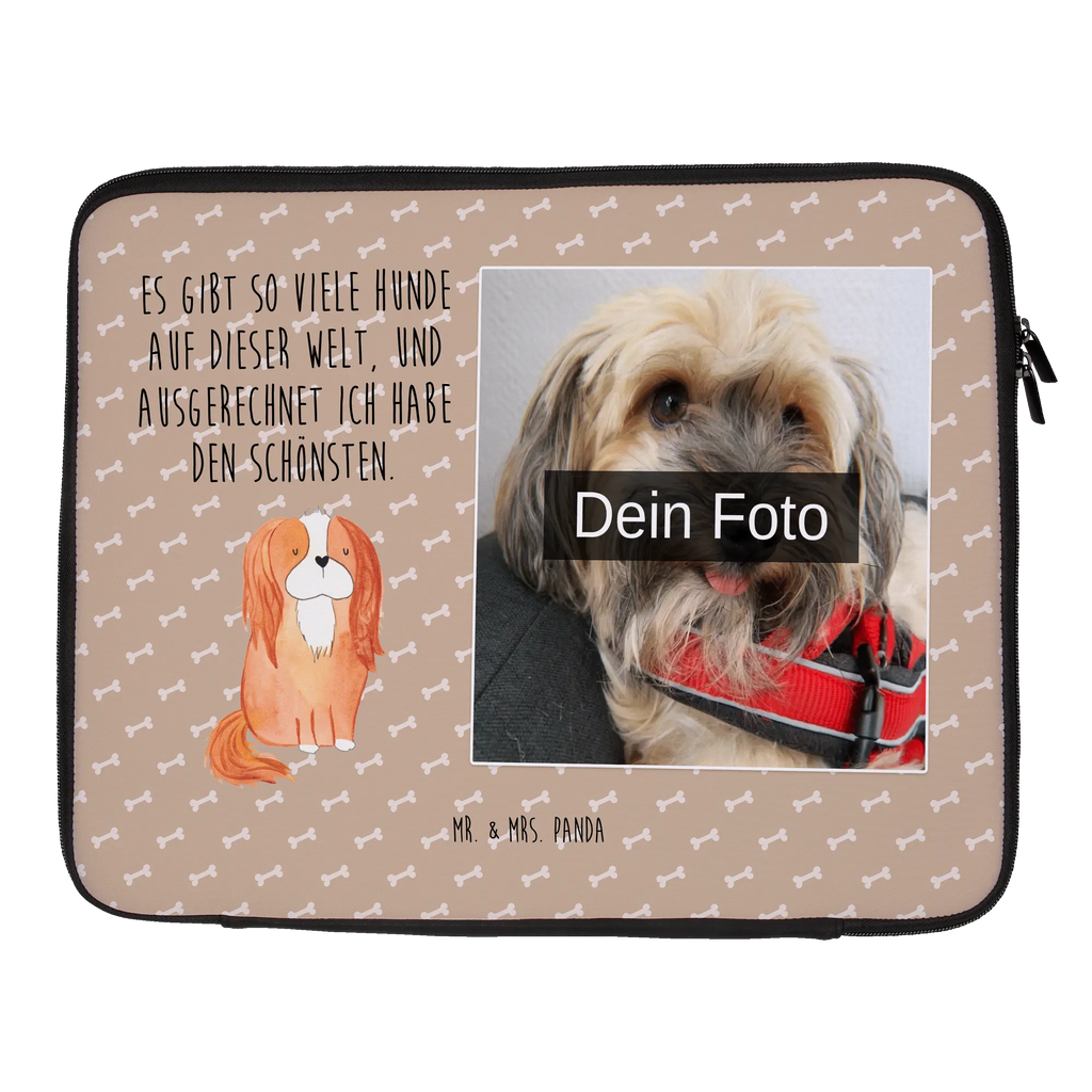 Personalisierte Foto Notebook Tasche Hund Cavalier King Charles Spaniel Notebooktasche Für Damen Mit Fotomotiv, Notebookhülle Mit Wunschfoto, Laptop-Umhängetasche Mit Wunschbild, Laptop-Rucksack Mit Eigenem Bild, Notebooktasche Für 17 Zoll Mit Foto, Notebooktasche Mit Organizerfach Und Foto, Minimalistische Notebooktasche Mit Fotodruck, Notebooktasche Mit Tragegriff Und Fotodruck, Leichte Notebooktasche Mit Foto, Notebooktasche Für Herren Mit Foto, Notebooktasche Für 13 Zoll Mit Fotodruck, Laptoptasche Mit Fotodruck, Notebook-Querträger Mit Foto, Laptop-Messenger-Bag Mit Wunschfoto, Business Notebooktasche Mit Foto, Personalisierte Notebooktasche Mit Bild, Wasserfeste Notebooktasche Mit Wunschfoto, Notebook-Aktentasche Mit Foto, Moderne Notebooktasche Mit Fotodruck, Notebook-Tasche Aus Neopren Mit Foto, Notebook-Umhängetasche Mit Foto, Notebooktasche Mit Reißverschluss Und Foto, Notebook-Tasche Aus Nylon Mit Wunschbild, Notebook-Tasche Aus Canvas Mit Fotodruck, Laptop-Aktentasche Mit Fotomotiv, Studenten-Notebooktasche Mit Foto., Casual Notebooktasche Mit Wunschfoto, Ergonomische Notebooktasche Mit Fotodruck, Notebook-Sleeve Mit Fotopersonalisierung, Slim Notebooktasche Mit Fotodruck, Robuste Notebooktasche Mit Wunschfoto, Notebooktasche Mit Zubehörfach Und Bild, Büro-Notebooktasche Mit Wunschbild, Rucksackstil Notebooktasche Mit Foto, Notebooktasche Mit Foto, Laptop-Case Mit Eigenem Foto, Notebooktasche Mit Schultergurt Und Bild, Notebook-Tasche Aus Leder Mit Bild, Klassische Notebooktasche Mit Wunschbild, Notebooktasche Für 15 Zoll Mit Wunschbild, Reisegeeignete Notebooktasche Mit Foto, Vintage Notebooktasche Mit Foto, Notebook-Rucksack Mit Fotodruck, Gepolsterte Notebooktasche Mit Foto, Hund, Hundemotiv, Haustier, Hunderasse, Tierliebhaber, Hundebesitzer, Sprüche, Cavalier King Charles Spaniel, schönster Hund, Spaniel, Spruch, Cockerspaniel
