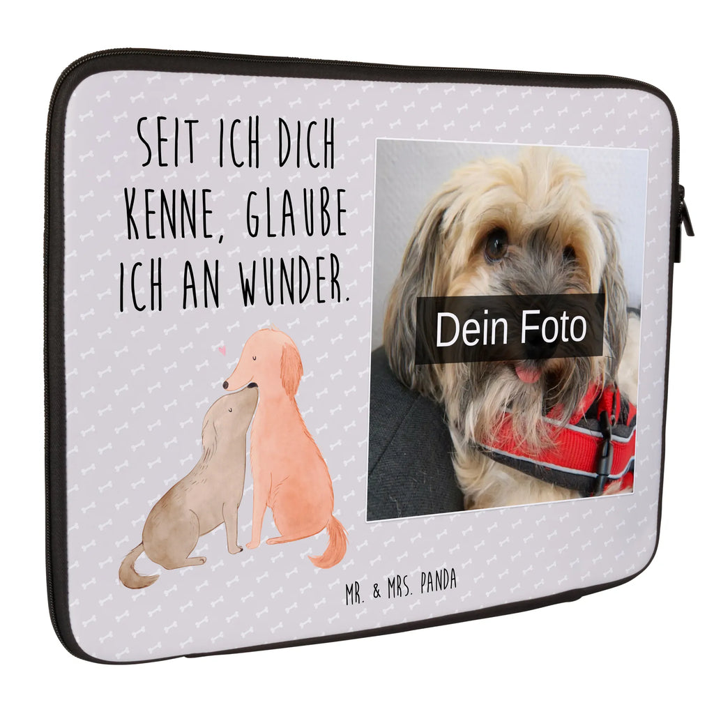 Personalisierte Foto Notebook Tasche Hunde Liebe Notebooktasche Für Damen Mit Fotomotiv, Notebook-Querträger Mit Foto, Notebooktasche Für 13 Zoll Mit Fotodruck, Leichte Notebooktasche Mit Foto, Notebooktasche Mit Organizerfach Und Foto, Business Notebooktasche Mit Foto, Klassische Notebooktasche Mit Wunschbild, Notebooktasche Mit Reißverschluss Und Foto, Notebook-Tasche Aus Nylon Mit Wunschbild, Notebook-Rucksack Mit Fotodruck, Notebooktasche Mit Tragegriff Und Fotodruck, Studenten-Notebooktasche Mit Foto., Laptop-Aktentasche Mit Fotomotiv, Laptop-Umhängetasche Mit Wunschbild, Moderne Notebooktasche Mit Fotodruck, Laptoptasche Mit Fotodruck, Notebooktasche Für 15 Zoll Mit Wunschbild, Notebook-Tasche Aus Neopren Mit Foto, Rucksackstil Notebooktasche Mit Foto, Minimalistische Notebooktasche Mit Fotodruck, Notebooktasche Mit Schultergurt Und Bild, Notebook-Umhängetasche Mit Foto, Personalisierte Notebooktasche Mit Bild, Vintage Notebooktasche Mit Foto, Notebooktasche Für Herren Mit Foto, Slim Notebooktasche Mit Fotodruck, Laptop-Rucksack Mit Eigenem Bild, Laptop-Case Mit Eigenem Foto, Notebooktasche Mit Foto, Gepolsterte Notebooktasche Mit Foto, Notebookhülle Mit Wunschfoto, Reisegeeignete Notebooktasche Mit Foto, Robuste Notebooktasche Mit Wunschfoto, Notebooktasche Für 17 Zoll Mit Foto, Wasserfeste Notebooktasche Mit Wunschfoto, Laptop-Messenger-Bag Mit Wunschfoto, Notebooktasche Mit Zubehörfach Und Bild, Notebook-Sleeve Mit Fotopersonalisierung, Notebook-Tasche Aus Leder Mit Bild, Casual Notebooktasche Mit Wunschfoto, Notebook-Aktentasche Mit Foto, Notebook-Tasche Aus Canvas Mit Fotodruck, Ergonomische Notebooktasche Mit Fotodruck, Büro-Notebooktasche Mit Wunschbild, Hund, Hundemotiv, Haustier, Hunderasse, Tierliebhaber, Hundebesitzer, Sprüche, Kuss, Vertrauen, Liebe, Hund. Hunde, Kuscheln, Herz