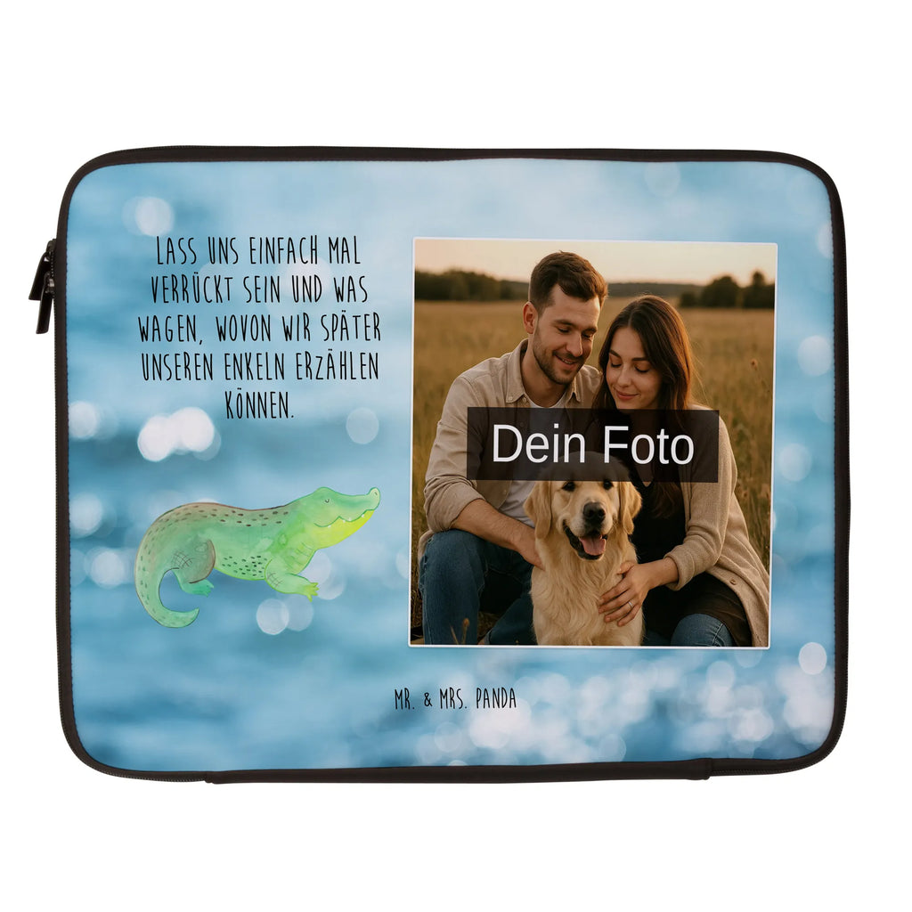 Personalisierte Foto Notebook Tasche Krokodil Notebooktasche Mit Organizerfach Und Foto, Notebook-Querträger Mit Foto, Rucksackstil Notebooktasche Mit Foto, Business Notebooktasche Mit Foto, Reisegeeignete Notebooktasche Mit Foto, Robuste Notebooktasche Mit Wunschfoto, Laptoptasche Mit Fotodruck, Notebook-Tasche Aus Neopren Mit Foto, Laptop-Messenger-Bag Mit Wunschfoto, Notebook-Rucksack Mit Fotodruck, Notebooktasche Mit Reißverschluss Und Foto, Notebooktasche Für 13 Zoll Mit Fotodruck, Leichte Notebooktasche Mit Foto, Notebooktasche Für 15 Zoll Mit Wunschbild, Klassische Notebooktasche Mit Wunschbild, Gepolsterte Notebooktasche Mit Foto, Notebook-Sleeve Mit Fotopersonalisierung, Notebooktasche Mit Foto, Laptop-Rucksack Mit Eigenem Bild, Notebooktasche Für Herren Mit Foto, Personalisierte Notebooktasche Mit Bild, Notebooktasche Mit Zubehörfach Und Bild, Notebooktasche Für Damen Mit Fotomotiv, Laptop-Case Mit Eigenem Foto, Notebookhülle Mit Wunschfoto, Notebooktasche Mit Schultergurt Und Bild, Laptop-Aktentasche Mit Fotomotiv, Notebook-Tasche Aus Canvas Mit Fotodruck, Notebook-Aktentasche Mit Foto, Notebooktasche Mit Tragegriff Und Fotodruck, Notebooktasche Für 17 Zoll Mit Foto, Vintage Notebooktasche Mit Foto, Studenten-Notebooktasche Mit Foto., Minimalistische Notebooktasche Mit Fotodruck, Slim Notebooktasche Mit Fotodruck, Notebook-Umhängetasche Mit Foto, Moderne Notebooktasche Mit Fotodruck, Notebook-Tasche Aus Leder Mit Bild, Büro-Notebooktasche Mit Wunschbild, Laptop-Umhängetasche Mit Wunschbild, Casual Notebooktasche Mit Wunschfoto, Wasserfeste Notebooktasche Mit Wunschfoto, Notebook-Tasche Aus Nylon Mit Wunschbild, Ergonomische Notebooktasche Mit Fotodruck, Meerestiere, Meer, Urlaub, Reiselust, verrückt sein, Freundin, Krokodile, Krokodil, Abenteuerlust, Lieblingsmensch, spontan sein, beste Freundin