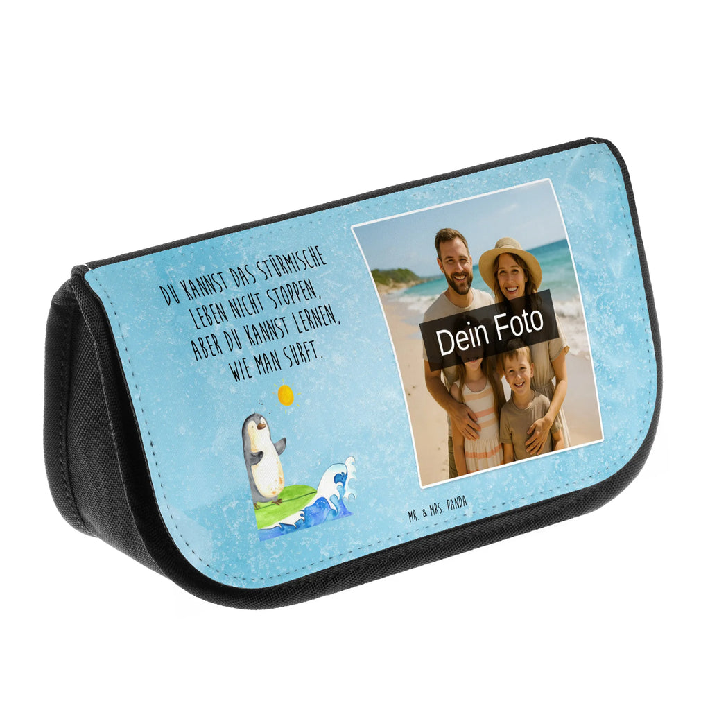 Personalisierte Foto Kosmetiktasche Pinguin Surfer Kosmetiktasche Aus Stoff Mit Foto, Vintage Schminktasche Mit Foto, Schminktasche Nachhaltig Mit Foto, Schminktasche Bunt Mit Bild, Personalisierte Kosmetiktasche Mit Foto, Kosmetiktasche Mit Eigenem Bild, Kosmetiktasche Aus Leder Mit Bild, Kosmetiktasche Selbst Gestalten Mit Foto, Beautybag Mit Foto, Kleine Kosmetiktasche Mit Foto, Große Schminktasche Mit Foto, Kulturbeutel Mit Bild, Schminktasche Geschenk Mit Bild, Schminktasche Mit Familienfoto, Kosmetiktasche Bedruckt Mit Foto, Kosmetiktasche Für Damen Mit Foto, Kosmetiktasche Mit Wunschfoto, Schminktasche Mit Foto, Schminkbeutel Für Jungen Mit Bild, Personalisierte Make-Up Tasche Mit Bild, Kosmetiktasche Mit Foto, Necessaire Mit Foto, Schminktäschchen Mit Wunschfoto, Kosmetiktasche Für Herren Mit Wunschfoto, Schminktasche Für Mädchen Mit Foto, Schminktasche Mit Urlaubsfoto, Schminkbeutel Mit Foto, Reise-Kosmetiktasche Mit Wunschbild, Kosmetiktasche Mit Foto Und Namen, Make-Up Tasche Mit Bild, Kosmetiktasche Für Kinder Mit Foto, Kosmetiktasche Mit Foto Und Wunschtext, Kosmetiktasche Modern Mit Wunschfoto, Schminktasche Mit Haustierfoto, Pinguin, Portugal, Urlaub, Wellen, surfen, Pinguine, Surfer, Wellen reiten, Hawaii