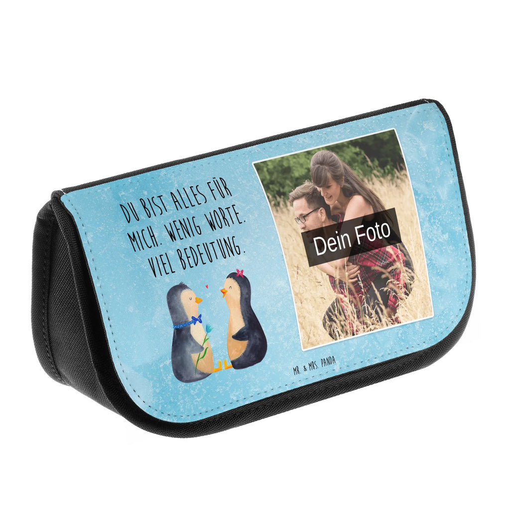 Personalisierte Foto Kosmetiktasche Pinguin Pärchen Make-Up Tasche Mit Bild, Kosmetiktasche Aus Leder Mit Bild, Kosmetiktasche Mit Foto Und Wunschtext, Kosmetiktasche Für Herren Mit Wunschfoto, Schminktasche Mit Familienfoto, Schminktasche Mit Urlaubsfoto, Schminktasche Bunt Mit Bild, Schminktasche Für Mädchen Mit Foto, Kosmetiktasche Mit Wunschfoto, Kosmetiktasche Aus Stoff Mit Foto, Kosmetiktasche Bedruckt Mit Foto, Schminkbeutel Mit Foto, Kosmetiktasche Für Damen Mit Foto, Schminktasche Geschenk Mit Bild, Personalisierte Make-Up Tasche Mit Bild, Kosmetiktasche Mit Foto, Kleine Kosmetiktasche Mit Foto, Necessaire Mit Foto, Schminkbeutel Für Jungen Mit Bild, Kulturbeutel Mit Bild, Vintage Schminktasche Mit Foto, Schminktäschchen Mit Wunschfoto, Kosmetiktasche Mit Foto Und Namen, Schminktasche Mit Haustierfoto, Kosmetiktasche Mit Eigenem Bild, Kosmetiktasche Für Kinder Mit Foto, Beautybag Mit Foto, Reise-Kosmetiktasche Mit Wunschbild, Schminktasche Mit Foto, Kosmetiktasche Selbst Gestalten Mit Foto, Personalisierte Kosmetiktasche Mit Foto, Große Schminktasche Mit Foto, Schminktasche Nachhaltig Mit Foto, Kosmetiktasche Modern Mit Wunschfoto, Pinguin, Hochzeitstag, Liebesgeschenk, Liebe, Hochzeit, Verlobung, Jahrestag, Liebesbeweis, Pinguine, Liebespaar, große Liebe, Traumpaar, Hochzeitsgeschenk