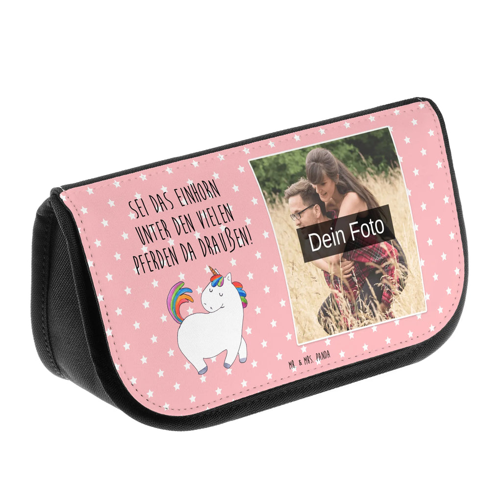 Personalisierte Foto Kosmetiktasche Einhorn Stolzieren Personalisierte Kosmetiktasche Mit Foto, Beautybag Mit Foto, Kosmetiktasche Aus Stoff Mit Foto, Kosmetiktasche Aus Leder Mit Bild, Schminktasche Geschenk Mit Bild, Kosmetiktasche Bedruckt Mit Foto, Make-Up Tasche Mit Bild, Reise-Kosmetiktasche Mit Wunschbild, Schminktasche Mit Familienfoto, Kosmetiktasche Mit Eigenem Bild, Vintage Schminktasche Mit Foto, Kosmetiktasche Mit Foto Und Wunschtext, Schminktasche Nachhaltig Mit Foto, Kosmetiktasche Für Kinder Mit Foto, Schminkbeutel Für Jungen Mit Bild, Schminktasche Mit Haustierfoto, Kosmetiktasche Mit Foto, Kleine Kosmetiktasche Mit Foto, Große Schminktasche Mit Foto, Schminktäschchen Mit Wunschfoto, Kulturbeutel Mit Bild, Schminktasche Mit Urlaubsfoto, Kosmetiktasche Selbst Gestalten Mit Foto, Personalisierte Make-Up Tasche Mit Bild, Schminktasche Für Mädchen Mit Foto, Necessaire Mit Foto, Kosmetiktasche Für Herren Mit Wunschfoto, Schminkbeutel Mit Foto, Kosmetiktasche Mit Foto Und Namen, Kosmetiktasche Mit Wunschfoto, Schminktasche Bunt Mit Bild, Kosmetiktasche Modern Mit Wunschfoto, Kosmetiktasche Für Damen Mit Foto, Schminktasche Mit Foto, Einhorn, Einhörner, Einhorn Deko, Unicorn, Freundin, bunt, anders, stolz, Geschenk, Reiten, Reiter, Pferd