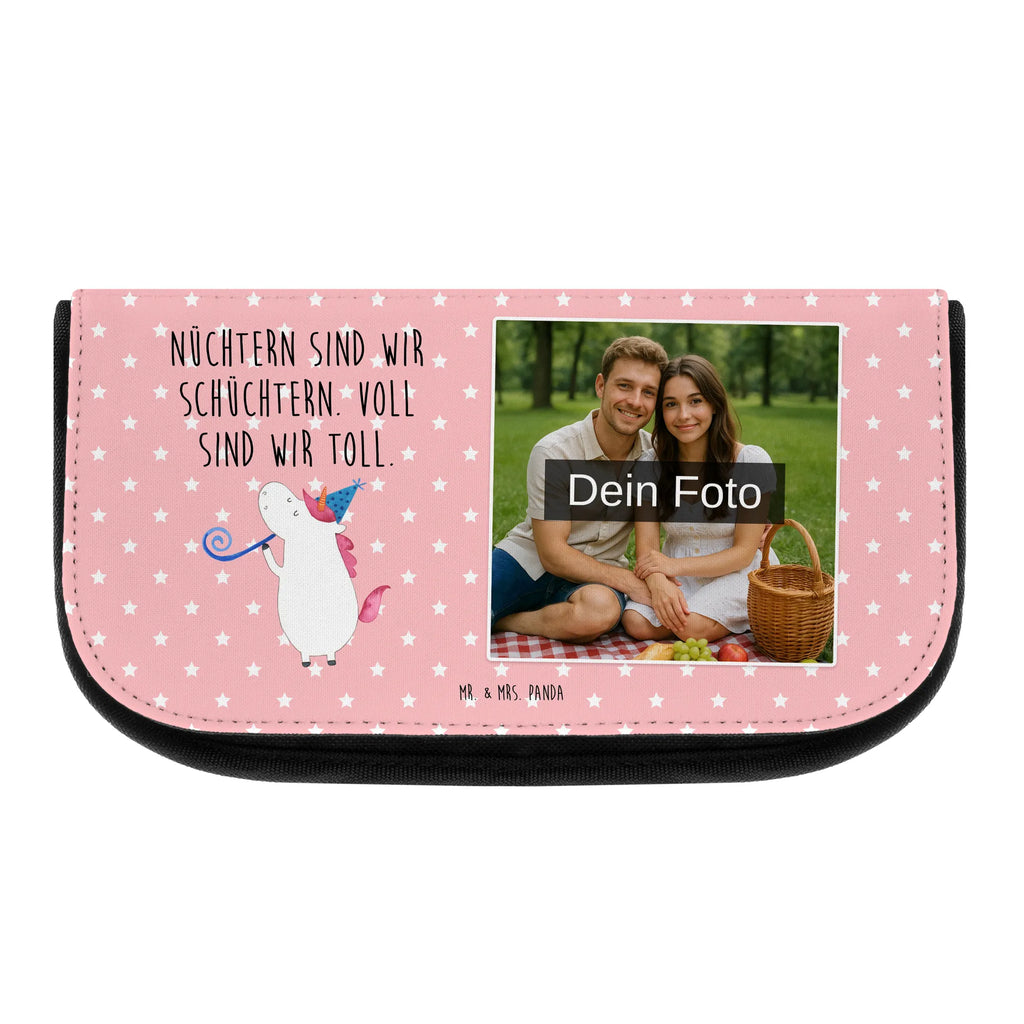 Personalisierte Foto Kosmetiktasche Einhorn Party Schminktasche Mit Familienfoto, Personalisierte Make-Up Tasche Mit Bild, Schminktasche Nachhaltig Mit Foto, Beautybag Mit Foto, Große Schminktasche Mit Foto, Schminktasche Mit Foto, Reise-Kosmetiktasche Mit Wunschbild, Schminktasche Mit Haustierfoto, Kleine Kosmetiktasche Mit Foto, Kosmetiktasche Selbst Gestalten Mit Foto, Kosmetiktasche Aus Stoff Mit Foto, Kosmetiktasche Bedruckt Mit Foto, Kosmetiktasche Mit Foto, Vintage Schminktasche Mit Foto, Schminktasche Für Mädchen Mit Foto, Kosmetiktasche Mit Eigenem Bild, Schminkbeutel Mit Foto, Schminkbeutel Für Jungen Mit Bild, Kosmetiktasche Für Damen Mit Foto, Make-Up Tasche Mit Bild, Personalisierte Kosmetiktasche Mit Foto, Kosmetiktasche Mit Foto Und Namen, Kosmetiktasche Für Kinder Mit Foto, Kosmetiktasche Mit Wunschfoto, Kulturbeutel Mit Bild, Schminktasche Bunt Mit Bild, Kosmetiktasche Modern Mit Wunschfoto, Necessaire Mit Foto, Schminktasche Mit Urlaubsfoto, Schminktäschchen Mit Wunschfoto, Kosmetiktasche Mit Foto Und Wunschtext, Kosmetiktasche Für Herren Mit Wunschfoto, Schminktasche Geschenk Mit Bild, Kosmetiktasche Aus Leder Mit Bild, Einhorn, Einhörner, Einhorn Deko, Unicorn, Party, Glitzer, Geburtstag, Club, Disco, Konfetti, Feier, Fest, Alkohol