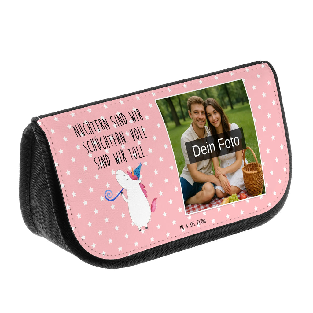 Personalisierte Foto Kosmetiktasche Einhorn Party Schminktasche Mit Familienfoto, Personalisierte Make-Up Tasche Mit Bild, Schminktasche Nachhaltig Mit Foto, Beautybag Mit Foto, Große Schminktasche Mit Foto, Schminktasche Mit Foto, Reise-Kosmetiktasche Mit Wunschbild, Schminktasche Mit Haustierfoto, Kleine Kosmetiktasche Mit Foto, Kosmetiktasche Selbst Gestalten Mit Foto, Kosmetiktasche Aus Stoff Mit Foto, Kosmetiktasche Bedruckt Mit Foto, Kosmetiktasche Mit Foto, Vintage Schminktasche Mit Foto, Schminktasche Für Mädchen Mit Foto, Kosmetiktasche Mit Eigenem Bild, Schminkbeutel Mit Foto, Schminkbeutel Für Jungen Mit Bild, Kosmetiktasche Für Damen Mit Foto, Make-Up Tasche Mit Bild, Personalisierte Kosmetiktasche Mit Foto, Kosmetiktasche Mit Foto Und Namen, Kosmetiktasche Für Kinder Mit Foto, Kosmetiktasche Mit Wunschfoto, Kulturbeutel Mit Bild, Schminktasche Bunt Mit Bild, Kosmetiktasche Modern Mit Wunschfoto, Necessaire Mit Foto, Schminktasche Mit Urlaubsfoto, Schminktäschchen Mit Wunschfoto, Kosmetiktasche Mit Foto Und Wunschtext, Kosmetiktasche Für Herren Mit Wunschfoto, Schminktasche Geschenk Mit Bild, Kosmetiktasche Aus Leder Mit Bild, Einhorn, Einhörner, Einhorn Deko, Unicorn, Party, Glitzer, Geburtstag, Club, Disco, Konfetti, Feier, Fest, Alkohol