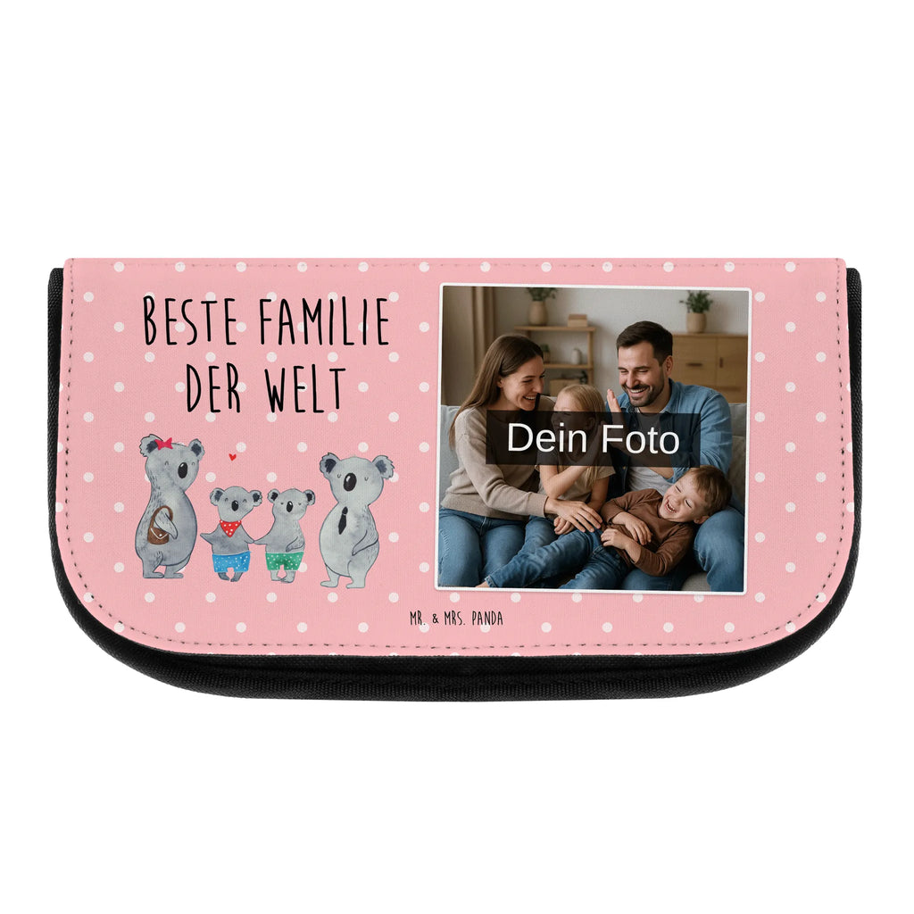 Personalisierte Foto Kosmetiktasche Koala Familie zwei Schminktasche Mit Foto, Kosmetiktasche Für Herren Mit Wunschfoto, Große Schminktasche Mit Foto, Kosmetiktasche Für Damen Mit Foto, Kosmetiktasche Mit Eigenem Bild, Schminktasche Geschenk Mit Bild, Vintage Schminktasche Mit Foto, Kosmetiktasche Mit Foto Und Wunschtext, Schminktasche Mit Familienfoto, Kosmetiktasche Für Kinder Mit Foto, Kosmetiktasche Modern Mit Wunschfoto, Schminkbeutel Für Jungen Mit Bild, Schminktasche Mit Haustierfoto, Schminktäschchen Mit Wunschfoto, Kosmetiktasche Bedruckt Mit Foto, Kosmetiktasche Mit Wunschfoto, Schminkbeutel Mit Foto, Schminktasche Mit Urlaubsfoto, Kosmetiktasche Aus Stoff Mit Foto, Personalisierte Make-Up Tasche Mit Bild, Kosmetiktasche Aus Leder Mit Bild, Kulturbeutel Mit Bild, Schminktasche Nachhaltig Mit Foto, Necessaire Mit Foto, Kosmetiktasche Mit Foto Und Namen, Personalisierte Kosmetiktasche Mit Foto, Kosmetiktasche Mit Foto, Make-Up Tasche Mit Bild, Kleine Kosmetiktasche Mit Foto, Beautybag Mit Foto, Reise-Kosmetiktasche Mit Wunschbild, Kosmetiktasche Selbst Gestalten Mit Foto, Schminktasche Für Mädchen Mit Foto, Schminktasche Bunt Mit Bild, Familie, Vatertag, Muttertag, Bruder, Schwester, Mama, Papa, Oma, Opa, Familienleben, Koala, Lieblingsfamilie, Koalabär, beste Familie, Familienzeit, Koalafamilie
