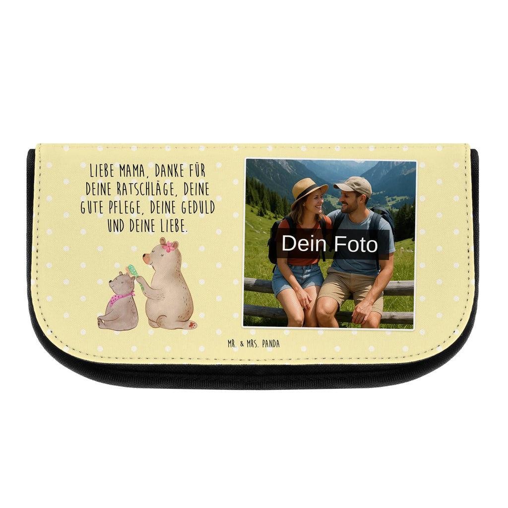 Personalisierte Foto Kosmetiktasche Bär Kind Make-Up Tasche Mit Bild, Schminktasche Bunt Mit Bild, Schminktasche Mit Foto, Kulturbeutel Mit Bild, Beautybag Mit Foto, Schminktasche Geschenk Mit Bild, Schminkbeutel Mit Foto, Kosmetiktasche Mit Wunschfoto, Schminktäschchen Mit Wunschfoto, Große Schminktasche Mit Foto, Necessaire Mit Foto, Reise-Kosmetiktasche Mit Wunschbild, Kosmetiktasche Mit Foto, Schminktasche Mit Haustierfoto, Kleine Kosmetiktasche Mit Foto, Schminkbeutel Für Jungen Mit Bild, Kosmetiktasche Mit Eigenem Bild, Schminktasche Nachhaltig Mit Foto, Schminktasche Mit Familienfoto, Kosmetiktasche Modern Mit Wunschfoto, Schminktasche Mit Urlaubsfoto, Kosmetiktasche Selbst Gestalten Mit Foto, Kosmetiktasche Mit Foto Und Namen, Personalisierte Kosmetiktasche Mit Foto, Kosmetiktasche Aus Stoff Mit Foto, Personalisierte Make-Up Tasche Mit Bild, Vintage Schminktasche Mit Foto, Schminktasche Für Mädchen Mit Foto, Kosmetiktasche Aus Leder Mit Bild, Kosmetiktasche Für Herren Mit Wunschfoto, Kosmetiktasche Mit Foto Und Wunschtext, Kosmetiktasche Bedruckt Mit Foto, Kosmetiktasche Für Kinder Mit Foto, Kosmetiktasche Für Damen Mit Foto, Familie, Vatertag, Muttertag, Bruder, Schwester, Mama, Papa, Oma, Opa, Mutter, Geschenk, Mutti