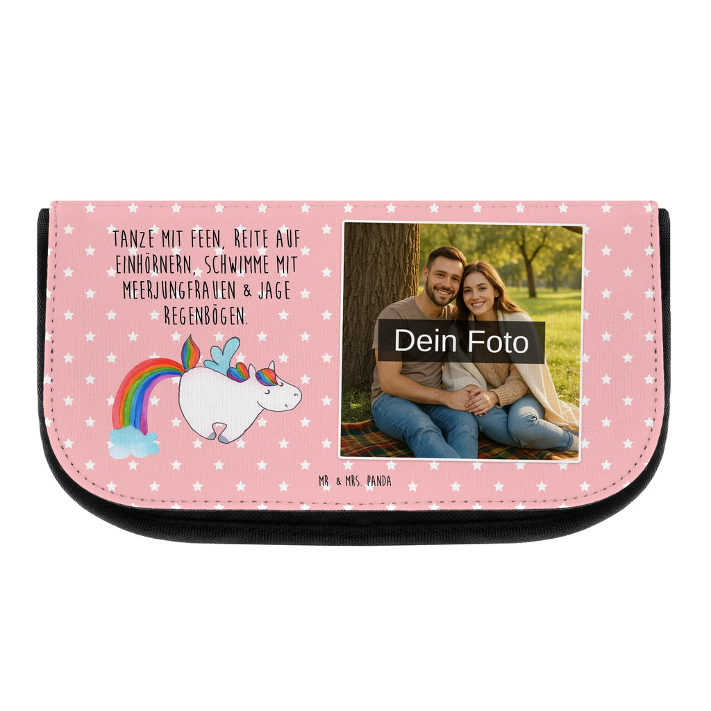 Personalisierte Foto Kosmetiktasche Einhorn Fliegendes Pferd Personalisierte Kosmetiktasche Mit Foto, Kosmetiktasche Bedruckt Mit Foto, Personalisierte Make-Up Tasche Mit Bild, Kosmetiktasche Mit Wunschfoto, Kulturbeutel Mit Bild, Kosmetiktasche Für Kinder Mit Foto, Schminktasche Geschenk Mit Bild, Reise-Kosmetiktasche Mit Wunschbild, Kosmetiktasche Mit Eigenem Bild, Kosmetiktasche Mit Foto Und Namen, Schminktasche Mit Foto, Kosmetiktasche Für Damen Mit Foto, Kosmetiktasche Aus Leder Mit Bild, Kleine Kosmetiktasche Mit Foto, Schminktasche Bunt Mit Bild, Schminkbeutel Für Jungen Mit Bild, Vintage Schminktasche Mit Foto, Schminktäschchen Mit Wunschfoto, Große Schminktasche Mit Foto, Schminktasche Mit Familienfoto, Schminktasche Für Mädchen Mit Foto, Schminkbeutel Mit Foto, Schminktasche Mit Haustierfoto, Kosmetiktasche Für Herren Mit Wunschfoto, Schminktasche Nachhaltig Mit Foto, Beautybag Mit Foto, Kosmetiktasche Mit Foto, Kosmetiktasche Mit Foto Und Wunschtext, Kosmetiktasche Selbst Gestalten Mit Foto, Schminktasche Mit Urlaubsfoto, Necessaire Mit Foto, Make-Up Tasche Mit Bild, Kosmetiktasche Modern Mit Wunschfoto, Kosmetiktasche Aus Stoff Mit Foto, Einhorn, Einhörner, Einhorn Deko, Unicorn, Regenbogen, Erwachsenwerden, Spielen, Realität, Glitzer