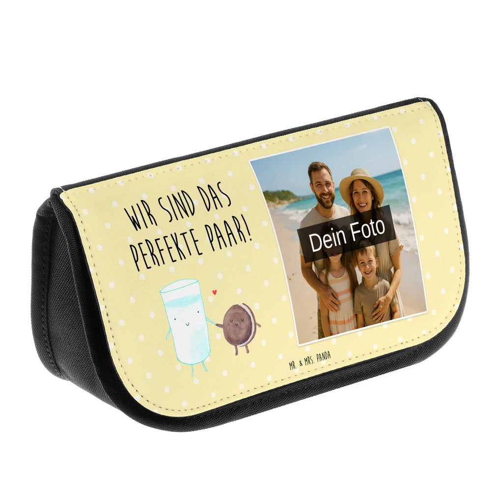 Personalisierte Foto Kosmetiktasche Milch Keks Schminktasche Mit Urlaubsfoto, Kosmetiktasche Selbst Gestalten Mit Foto, Kosmetiktasche Mit Foto Und Namen, Kosmetiktasche Für Kinder Mit Foto, Kosmetiktasche Für Damen Mit Foto, Kosmetiktasche Bedruckt Mit Foto, Kosmetiktasche Mit Wunschfoto, Schminktasche Mit Haustierfoto, Schminktasche Bunt Mit Bild, Schminktasche Nachhaltig Mit Foto, Personalisierte Kosmetiktasche Mit Foto, Kosmetiktasche Modern Mit Wunschfoto, Personalisierte Make-Up Tasche Mit Bild, Necessaire Mit Foto, Kosmetiktasche Mit Foto Und Wunschtext, Schminktasche Geschenk Mit Bild, Kulturbeutel Mit Bild, Kleine Kosmetiktasche Mit Foto, Schminktäschchen Mit Wunschfoto, Make-Up Tasche Mit Bild, Schminkbeutel Mit Foto, Schminktasche Mit Foto, Schminktasche Für Mädchen Mit Foto, Kosmetiktasche Mit Eigenem Bild, Kosmetiktasche Aus Stoff Mit Foto, Kosmetiktasche Für Herren Mit Wunschfoto, Schminktasche Mit Familienfoto, Reise-Kosmetiktasche Mit Wunschbild, Große Schminktasche Mit Foto, Kosmetiktasche Aus Leder Mit Bild, Vintage Schminktasche Mit Foto, Schminkbeutel Für Jungen Mit Bild, Kosmetiktasche Mit Foto, Beautybag Mit Foto, Tiermotive, Gute Laune, lustige Sprüche, Tiere, perfektes Paar, Cookie, romantisch, Keks, Kekse, Einladung Frühstück, Motiv süß, Kaffee, Milk, Milch