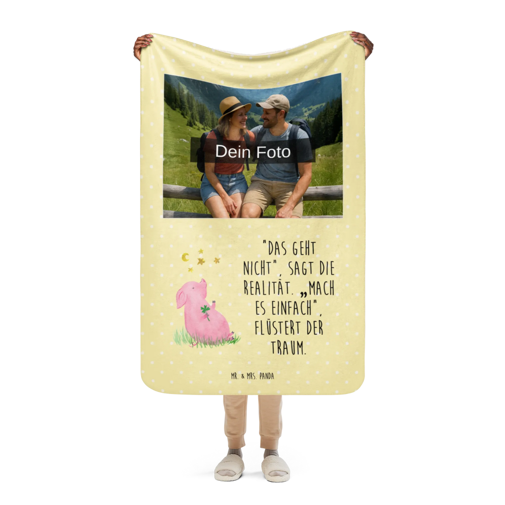 Sherpa Photo Cuddle Blanket Pig Luck Foto Kuscheldecke, Tiermotive, Gute Laune, lustige Sprüche, Tiere, Glücksschwein. Glück, Sterne, Glücksbringer, Ziele, Motivation, Schweinchen, Sernchen, Träume, Schwein