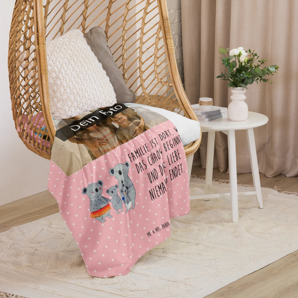 Sherpa Photo Cuddle Blanket Koala Family Foto Kuscheldecke, Familie, Vatertag, Muttertag, Bruder, Schwester, Mama, Papa, Oma, Opa, Koalas, Familienleben, Family, Kinder, Geschwister, Koala