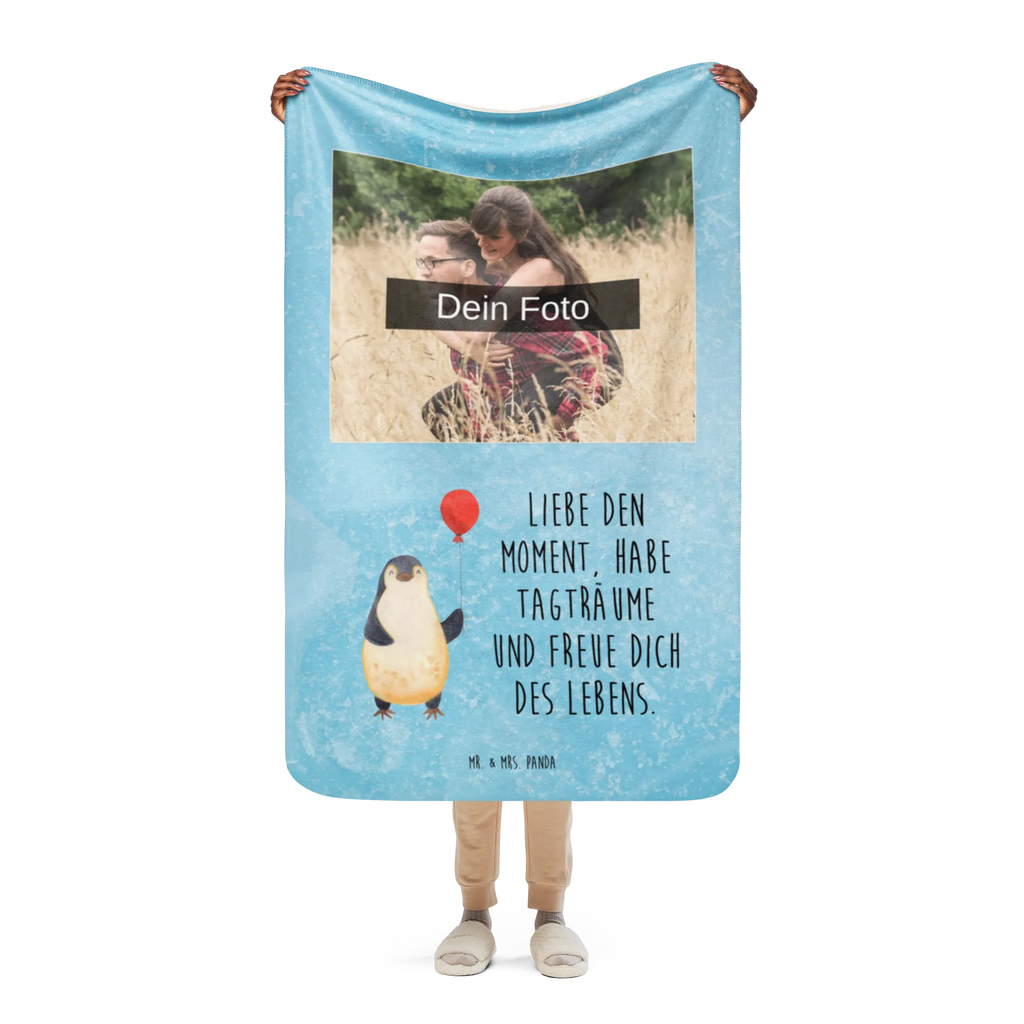 Sherpa Photo Cuddle Blanket Penguin balloon Foto Kuscheldecke, Pinguin, beste Freundin, Geschenkidee, neues Leben, Glück, Tagträume, Neustart, Motivation, Geschenk Freundin, Liebe, Luftballon, Pinguine, Lebenslust