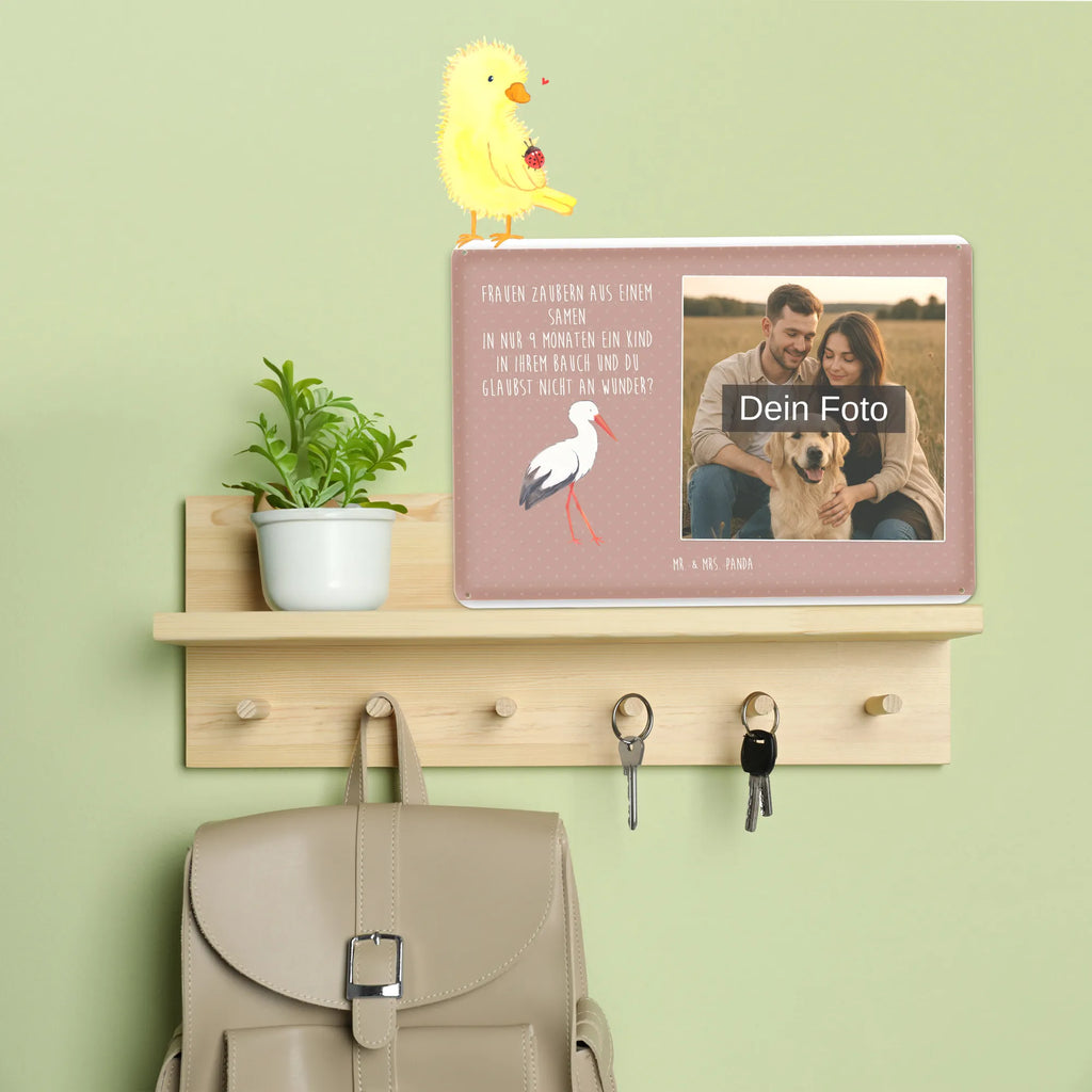 Personalized Photo Metal Sign Stork Personalisierbares Blechschild Mit Foto, Design Blechschild Mit Bild, Spruchschild Mit Foto, Blechschild Mit Bild Und Namen, Türschild Mit Bild, Blechschild Für Frauen Mit Bild, Personalisierte Wanddeko Aus Metall Mit Foto, Blechschild Für Balkon Mit Wunschbild, Nostalgieschild Mit Foto, Blechschild Handgemacht Mit Foto, Metallschild Mit Wunschfoto, Retro Blechschild Mit Bild, Blechschild Zum Aufhängen Mit Foto, Blechschild Küche Mit Foto, Blechschild Mit Wunschfoto, Dekoschild Metall Mit Foto, Blechschild Für Freunde Mit Wunschfoto, Vintage Blechschild Mit Wunschfoto, Blechschild Als Geschenk Mit Bild, Blechschild Wohnzimmer Mit Bild, Lustiges Blechschild Mit Foto, Metallschild Mit Foto, Wandschild Mit Foto, Blechschild Mit Eigenem Bild, Blechschild Mit Fotodruck, Blechschild Mit Foto, Blechschild Für Garten Mit Foto, Foto-Blechschild Für Zuhause, Blechschild Zum Hinstellen Mit Bild, Blechschild Für Männer Mit Foto, Tiermotive, Gute Laune, lustige Sprüche, Tiere, Schwangerschaft, Geburt, Störche, Mutter werden, Mütter, Storch, Schwanger, Baby, Mutter, Babybauch