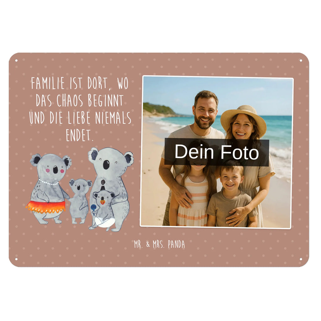 Personalisiertes Foto Blechschild Koala Familie Blechschild Mit Bild Und Namen, Türschild Mit Bild, Blechschild Für Balkon Mit Wunschbild, Metallschild Mit Foto, Spruchschild Mit Foto, Foto-Blechschild Für Zuhause, Wandschild Mit Foto, Blechschild Für Garten Mit Foto, Personalisierbares Blechschild Mit Foto, Blechschild Mit Wunschfoto, Blechschild Für Freunde Mit Wunschfoto, Blechschild Als Geschenk Mit Bild, Metallschild Mit Wunschfoto, Blechschild Mit Foto, Blechschild Mit Fotodruck, Retro Blechschild Mit Bild, Blechschild Wohnzimmer Mit Bild, Blechschild Mit Eigenem Bild, Nostalgieschild Mit Foto, Blechschild Für Frauen Mit Bild, Blechschild Für Männer Mit Foto, Blechschild Zum Aufhängen Mit Foto, Lustiges Blechschild Mit Foto, Personalisierte Wanddeko Aus Metall Mit Foto, Vintage Blechschild Mit Wunschfoto, Blechschild Zum Hinstellen Mit Bild, Blechschild Handgemacht Mit Foto, Design Blechschild Mit Bild, Dekoschild Metall Mit Foto, Blechschild Küche Mit Foto, Familie, Vatertag, Muttertag, Bruder, Schwester, Mama, Papa, Oma, Opa, Koala, Koalas, Family, Familienleben, Geschwister, Kinder