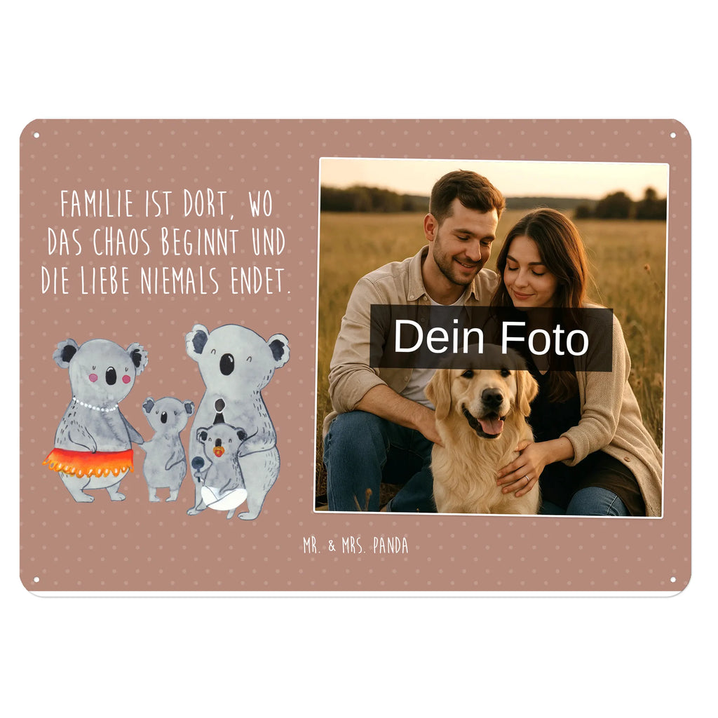 Personalisiertes Foto Blechschild Koala Familie Blechschild Mit Bild Und Namen, Türschild Mit Bild, Blechschild Für Balkon Mit Wunschbild, Metallschild Mit Foto, Spruchschild Mit Foto, Foto-Blechschild Für Zuhause, Wandschild Mit Foto, Blechschild Für Garten Mit Foto, Personalisierbares Blechschild Mit Foto, Blechschild Mit Wunschfoto, Blechschild Für Freunde Mit Wunschfoto, Blechschild Als Geschenk Mit Bild, Metallschild Mit Wunschfoto, Blechschild Mit Foto, Blechschild Mit Fotodruck, Retro Blechschild Mit Bild, Blechschild Wohnzimmer Mit Bild, Blechschild Mit Eigenem Bild, Nostalgieschild Mit Foto, Blechschild Für Frauen Mit Bild, Blechschild Für Männer Mit Foto, Blechschild Zum Aufhängen Mit Foto, Lustiges Blechschild Mit Foto, Personalisierte Wanddeko Aus Metall Mit Foto, Vintage Blechschild Mit Wunschfoto, Blechschild Zum Hinstellen Mit Bild, Blechschild Handgemacht Mit Foto, Design Blechschild Mit Bild, Dekoschild Metall Mit Foto, Blechschild Küche Mit Foto, Familie, Vatertag, Muttertag, Bruder, Schwester, Mama, Papa, Oma, Opa, Koala, Koalas, Family, Familienleben, Geschwister, Kinder