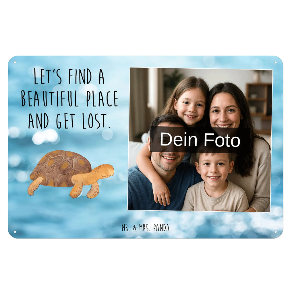 Personalisiertes Foto Blechschild Schildkröte Marschieren Blechschild Wohnzimmer Mit Bild, Blechschild Zum Hinstellen Mit Bild, Personalisierbares Blechschild Mit Foto, Blechschild Für Balkon Mit Wunschbild, Blechschild Mit Wunschfoto, Design Blechschild Mit Bild, Blechschild Handgemacht Mit Foto, Blechschild Mit Fotodruck, Blechschild Als Geschenk Mit Bild, Foto-Blechschild Für Zuhause, Metallschild Mit Foto, Nostalgieschild Mit Foto, Retro Blechschild Mit Bild, Blechschild Für Frauen Mit Bild, Vintage Blechschild Mit Wunschfoto, Lustiges Blechschild Mit Foto, Blechschild Für Freunde Mit Wunschfoto, Blechschild Zum Aufhängen Mit Foto, Metallschild Mit Wunschfoto, Dekoschild Metall Mit Foto, Personalisierte Wanddeko Aus Metall Mit Foto, Spruchschild Mit Foto, Blechschild Für Männer Mit Foto, Blechschild Mit Foto, Blechschild Mit Bild Und Namen, Blechschild Küche Mit Foto, Türschild Mit Bild, Blechschild Mit Eigenem Bild, Wandschild Mit Foto, Blechschild Für Garten Mit Foto, Meerestiere, Meer, Urlaub, Lieblingsmensch, Schildkröten, Reiselust, Neustart, Abenteuer, Motivation, Schildkröte, get lost, Inspiration