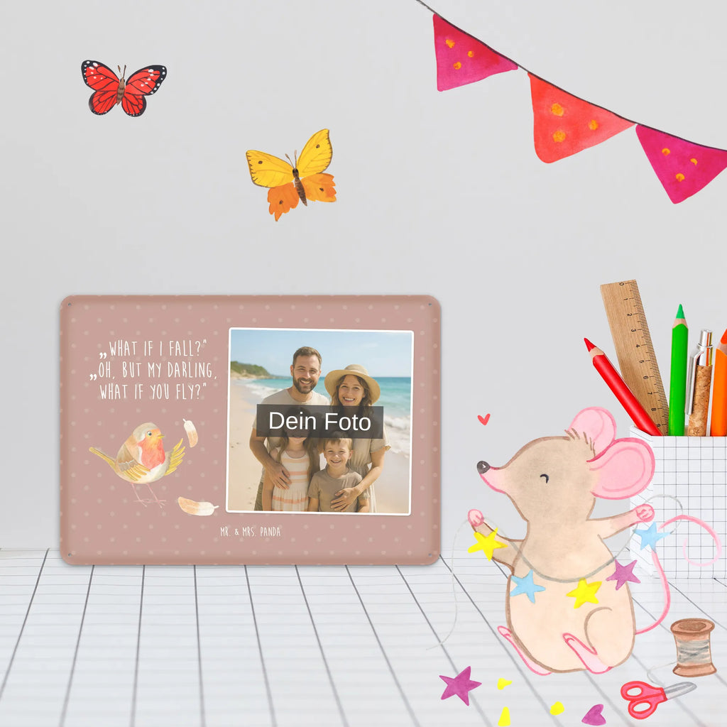 Personalisiertes Foto Blechschild Rotkehlchen Federn Metallschild Mit Wunschfoto, Blechschild Für Garten Mit Foto, Blechschild Wohnzimmer Mit Bild, Blechschild Küche Mit Foto, Wandschild Mit Foto, Blechschild Mit Fotodruck, Dekoschild Metall Mit Foto, Blechschild Mit Wunschfoto, Personalisierte Wanddeko Aus Metall Mit Foto, Blechschild Handgemacht Mit Foto, Blechschild Zum Aufhängen Mit Foto, Blechschild Mit Eigenem Bild, Retro Blechschild Mit Bild, Blechschild Zum Hinstellen Mit Bild, Design Blechschild Mit Bild, Personalisierbares Blechschild Mit Foto, Blechschild Als Geschenk Mit Bild, Vintage Blechschild Mit Wunschfoto, Nostalgieschild Mit Foto, Blechschild Mit Bild Und Namen, Metallschild Mit Foto, Blechschild Für Männer Mit Foto, Blechschild Für Frauen Mit Bild, Blechschild Mit Foto, Spruchschild Mit Foto, Lustiges Blechschild Mit Foto, Blechschild Für Freunde Mit Wunschfoto, Blechschild Für Balkon Mit Wunschbild, Türschild Mit Bild, Foto-Blechschild Für Zuhause, Tiermotive, Gute Laune, lustige Sprüche, Tiere, Rotkehlchen, What if i fall, Motivationsbilder, Motivation Sprüche, Spruch Mut, Vogel, Spruch Motivation, fliegen