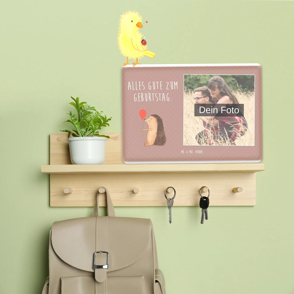Personalisiertes Foto Blechschild Igel Luftballon Blechschild Mit Foto, Blechschild Zum Aufhängen Mit Foto, Blechschild Für Garten Mit Foto, Blechschild Küche Mit Foto, Blechschild Für Frauen Mit Bild, Metallschild Mit Wunschfoto, Nostalgieschild Mit Foto, Blechschild Mit Bild Und Namen, Lustiges Blechschild Mit Foto, Design Blechschild Mit Bild, Retro Blechschild Mit Bild, Blechschild Mit Eigenem Bild, Blechschild Für Männer Mit Foto, Spruchschild Mit Foto, Türschild Mit Bild, Personalisierte Wanddeko Aus Metall Mit Foto, Metallschild Mit Foto, Blechschild Zum Hinstellen Mit Bild, Vintage Blechschild Mit Wunschfoto, Personalisierbares Blechschild Mit Foto, Blechschild Mit Fotodruck, Foto-Blechschild Für Zuhause, Dekoschild Metall Mit Foto, Blechschild Handgemacht Mit Foto, Blechschild Wohnzimmer Mit Bild, Blechschild Für Freunde Mit Wunschfoto, Wandschild Mit Foto, Blechschild Für Balkon Mit Wunschbild, Blechschild Als Geschenk Mit Bild, Blechschild Mit Wunschfoto, Tiermotive, Gute Laune, lustige Sprüche, Tiere, Happy Birthday, Ballon, Herzlichen Glückwunsch, Geburtstag, Glückwunsch, Geburtstagskind, Igel