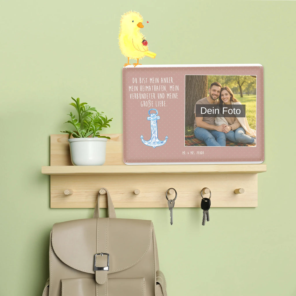 Personalisiertes Foto Blechschild Anker Blau Design Blechschild Mit Bild, Blechschild Für Frauen Mit Bild, Foto-Blechschild Für Zuhause, Blechschild Für Garten Mit Foto, Vintage Blechschild Mit Wunschfoto, Blechschild Mit Fotodruck, Blechschild Für Männer Mit Foto, Metallschild Mit Foto, Blechschild Mit Foto, Blechschild Für Balkon Mit Wunschbild, Blechschild Küche Mit Foto, Personalisierte Wanddeko Aus Metall Mit Foto, Spruchschild Mit Foto, Blechschild Mit Wunschfoto, Blechschild Für Freunde Mit Wunschfoto, Blechschild Wohnzimmer Mit Bild, Metallschild Mit Wunschfoto, Personalisierbares Blechschild Mit Foto, Nostalgieschild Mit Foto, Blechschild Handgemacht Mit Foto, Blechschild Mit Bild Und Namen, Wandschild Mit Foto, Blechschild Mit Eigenem Bild, Lustiges Blechschild Mit Foto, Retro Blechschild Mit Bild, Blechschild Zum Hinstellen Mit Bild, Dekoschild Metall Mit Foto, Blechschild Als Geschenk Mit Bild, Blechschild Zum Aufhängen Mit Foto, Türschild Mit Bild, Tiere, lustige Sprüche, Tiermotive, Gute Laune