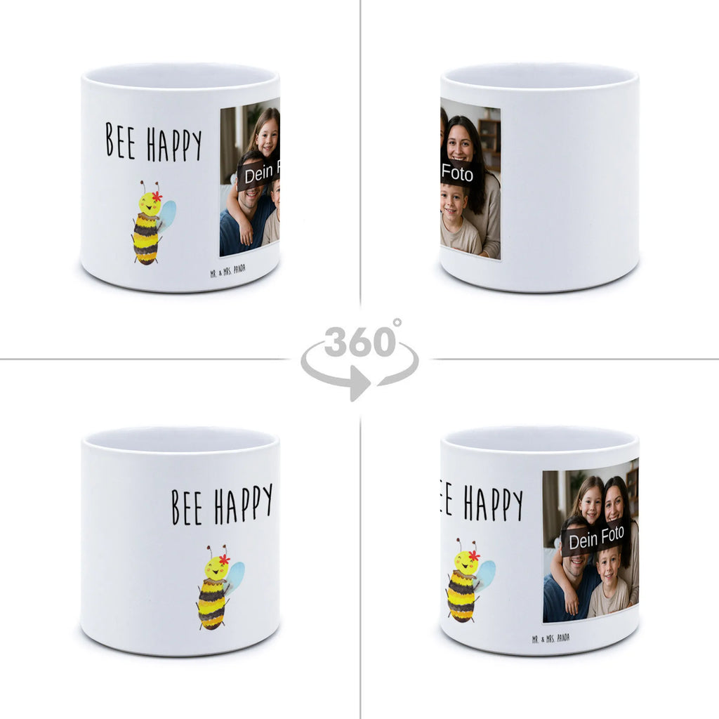 Personalisierter Foto XL Blumentopf Biene Happy Geschenk Blumentopf Groß Mit Foto, XL Übertopf Für Balkon Mit Wunschbild, Personalisierter XL Blumentopf Mit Foto, Großer Blumentopf Mit Lieblingsfoto, Pflanztopf Groß Mit Bild, Großer Blumentopf Mit Wunschfoto, Blumentopf Aus Keramik XL Mit Foto, Blumentopf Groß Selbst Gestalten Mit Foto, XL Blumentopf Für Hochzeit Mit Bild, Blumentopf Groß Mit Familienfoto, Pflanzkübel Groß Mit Eigenem Foto, Dekotopf Groß Mit Wunschbild, XL Blumentopf Mit Kinderfoto, Kunststoffblumentopf Groß Mit Wunschfoto, Blumentopf Groß Mit Haustierfoto, Personalisierter Pflanzkübel Groß Mit Bild, Großer Blumentopf Mit Bild Und Wunschtext, XL Blumentopf Für Wohnzimmer Mit Foto, XL Blumentopf Mit Foto, Fotogeschenk XL Blumentopf, Blumentopf Terrasse Groß Mit Foto, Beton Pflanzgefäß XL Mit Fotodruck, Blumentopf Extra Groß Mit Fotodruck, Übertopf XL Mit Wunschfoto, Pflanzgefäß XL Mit Foto Und Namen, XL Pflanztopf Für Mama Mit Foto, Blumentopf Für Garten Mit Bild, Biene, Wespe, Hummel